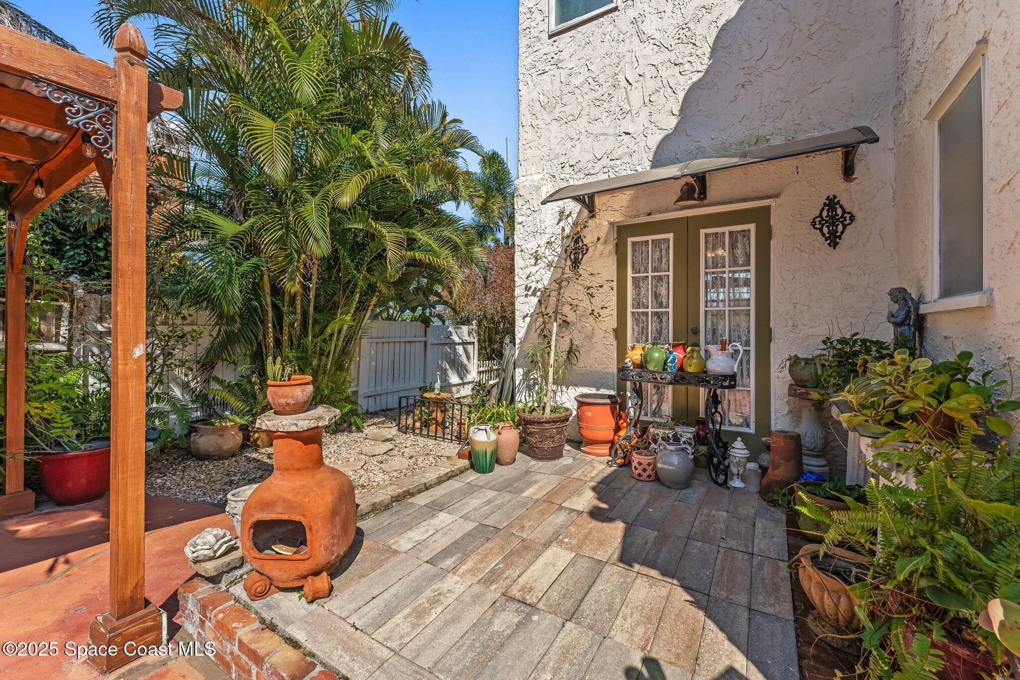 2109 Indian River Drive