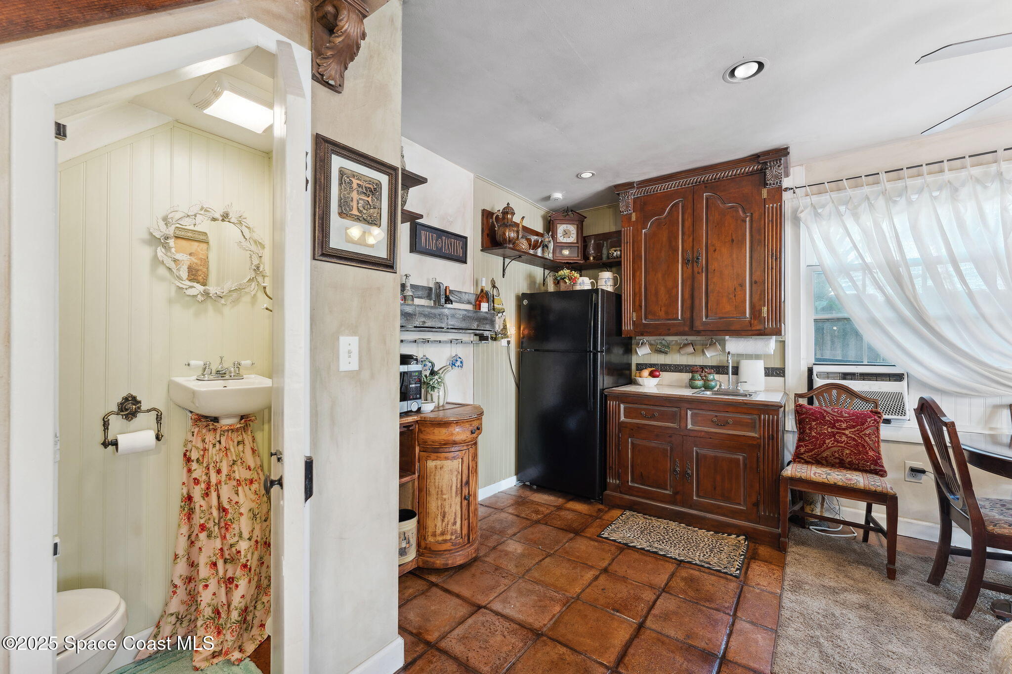 2109 Indian River Drive
