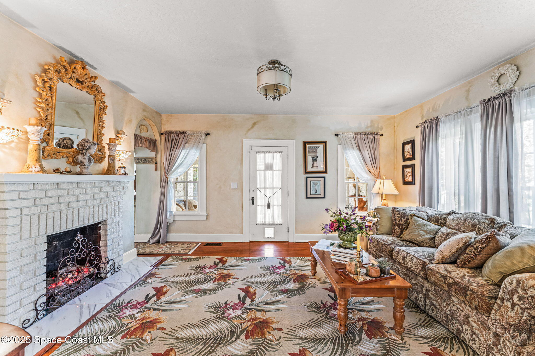 2109 Indian River Drive