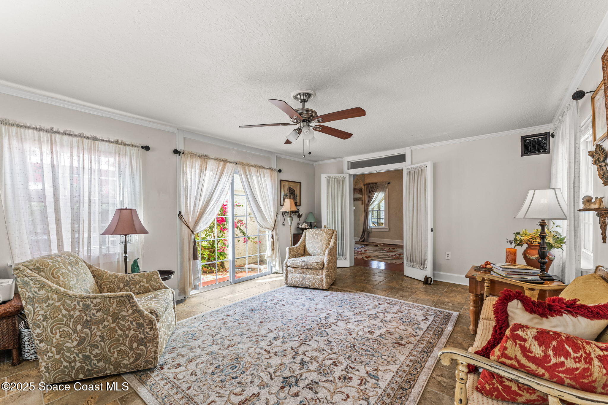 2109 Indian River Drive