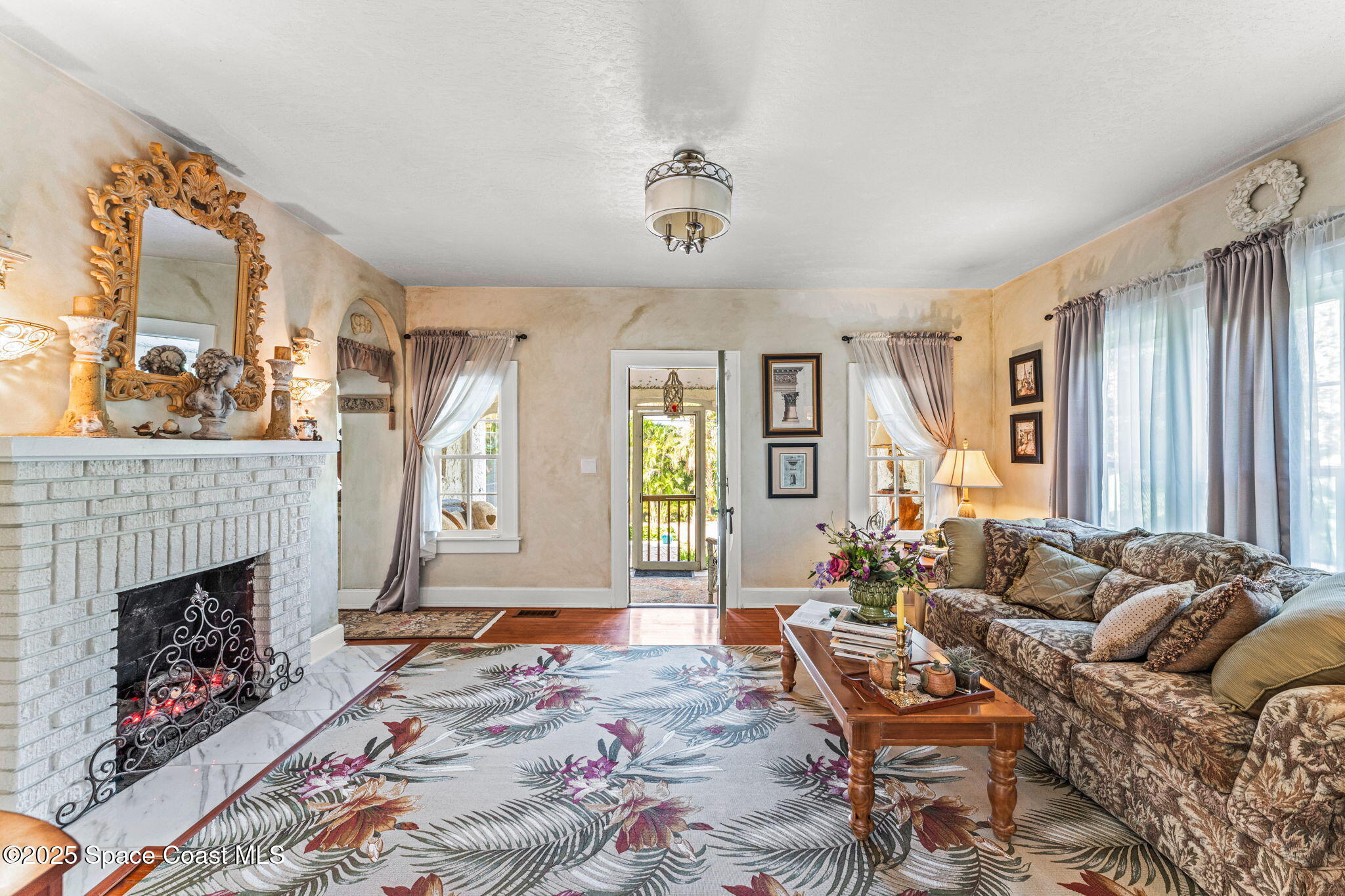 2109 Indian River Drive