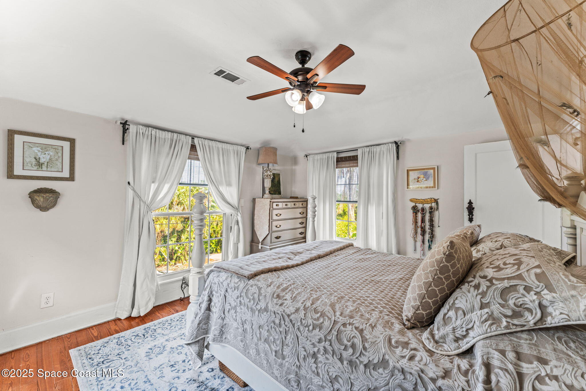2109 Indian River Drive