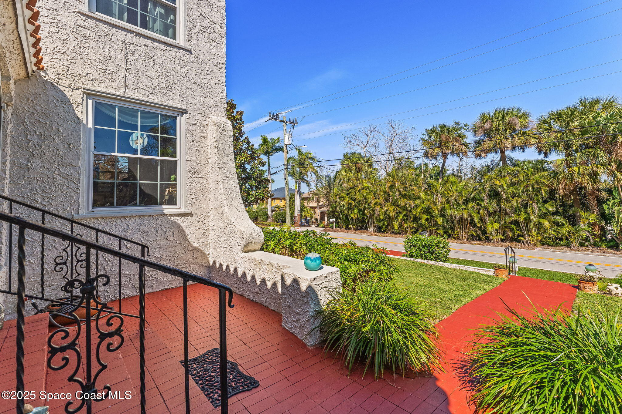 2109 Indian River Drive