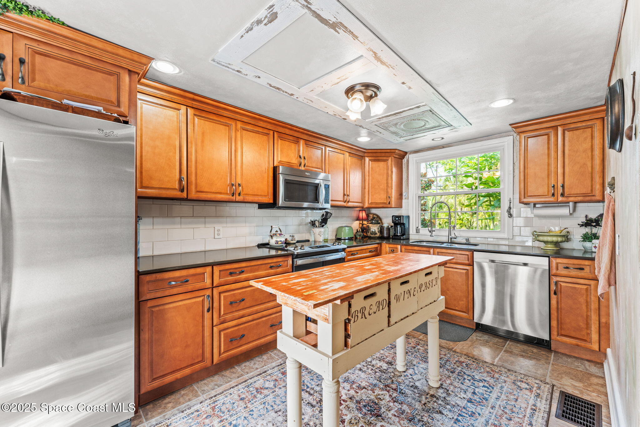 2109 Indian River Drive