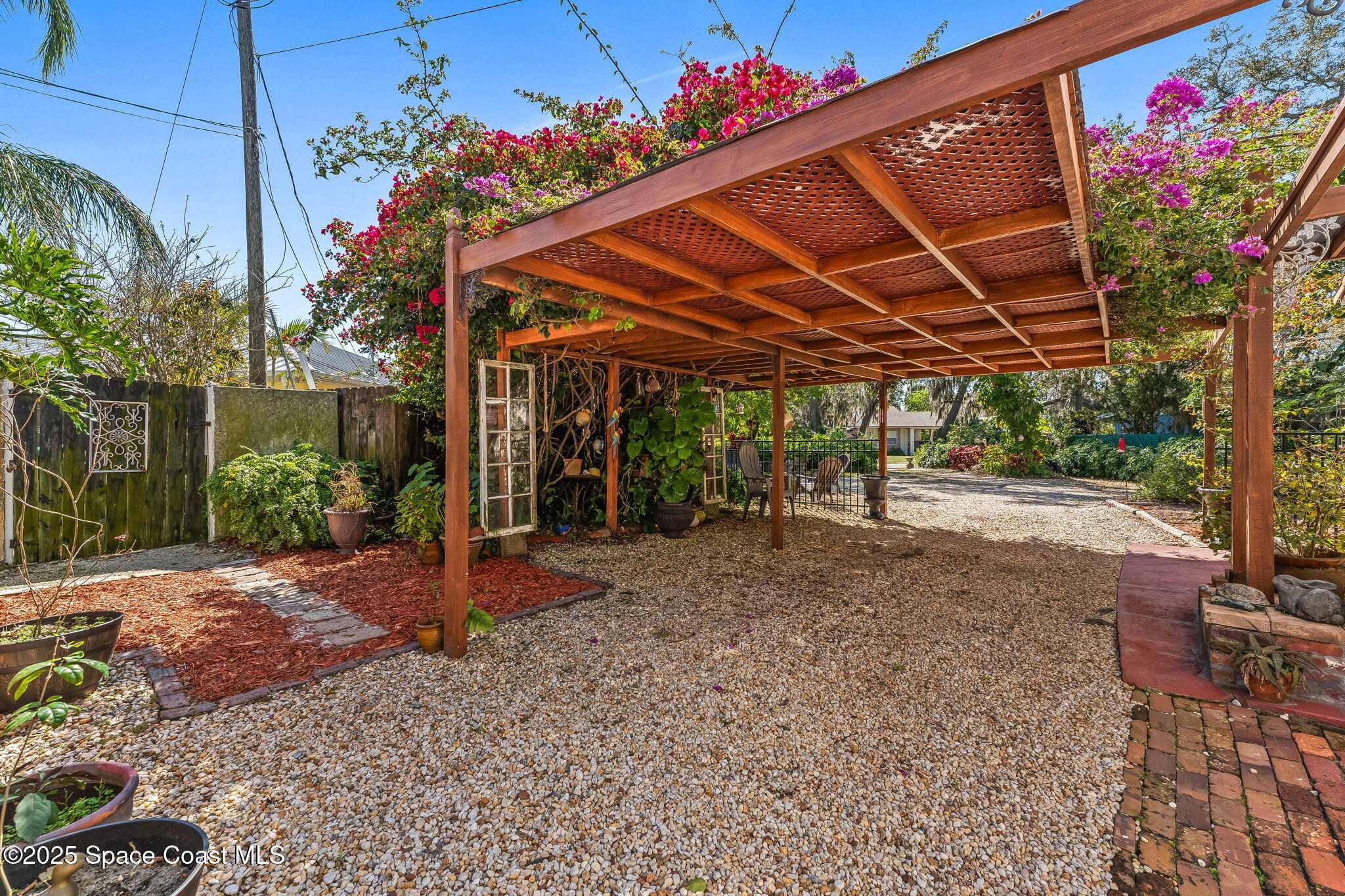 2109 Indian River Drive