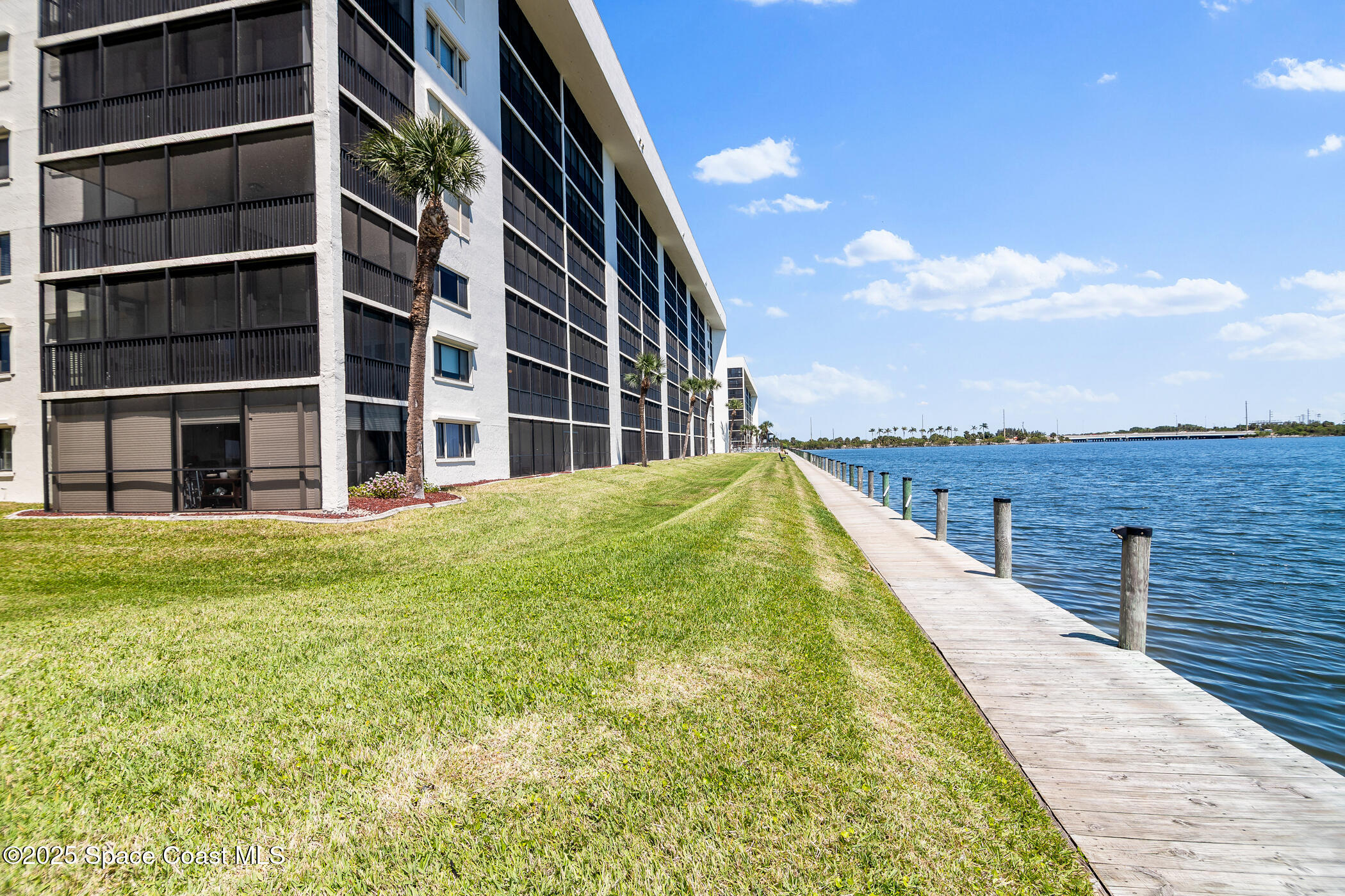 250 S Sykes Creek Parkway 709