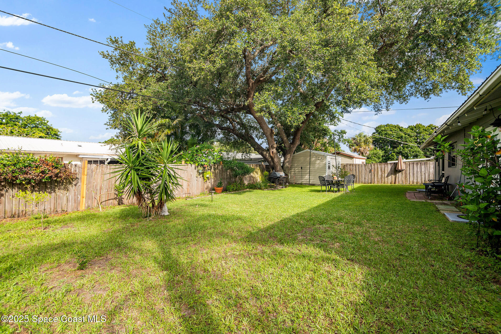 790 Cobblestone Lane NE