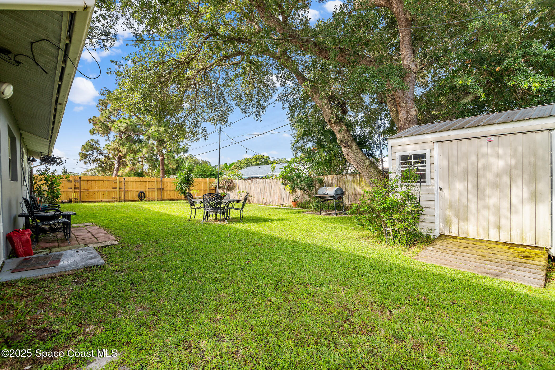 790 Cobblestone Lane NE