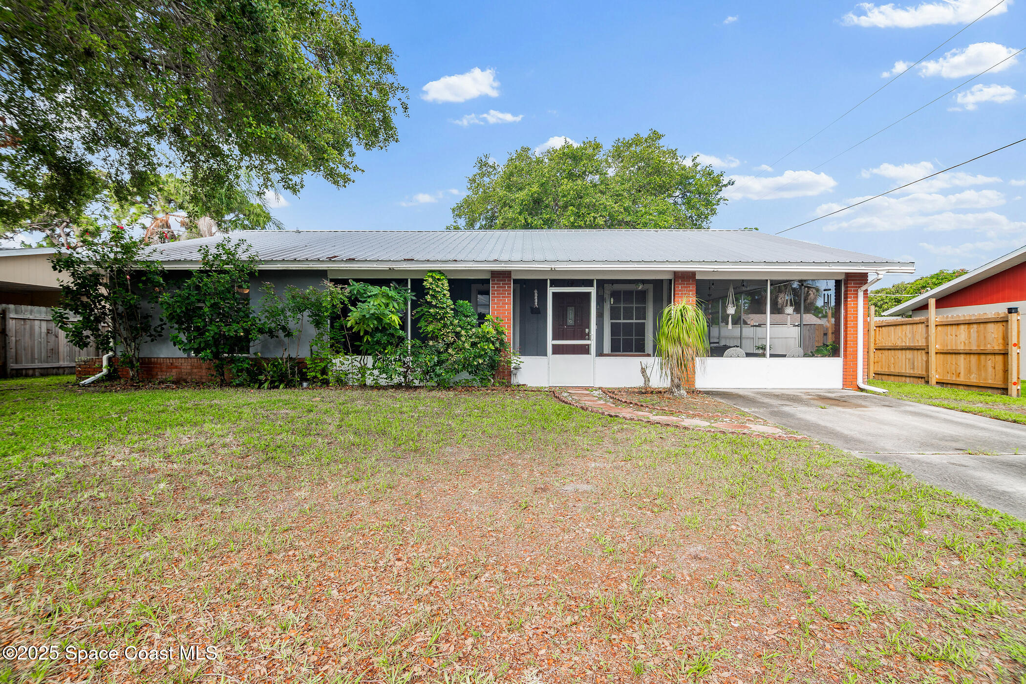 790 Cobblestone Lane NE