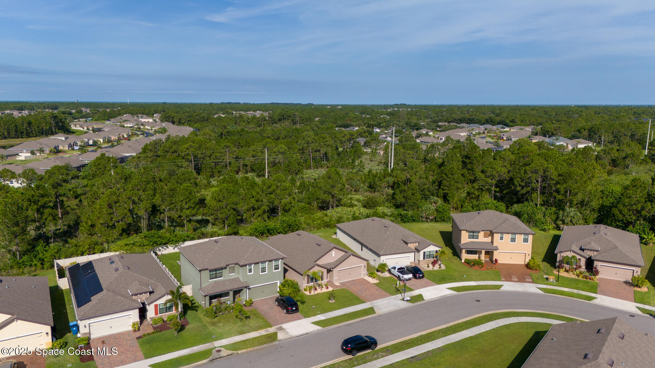 820 Old Country Road SE