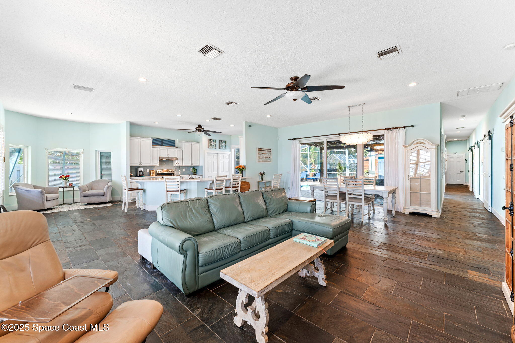 3745 Indian River Drive