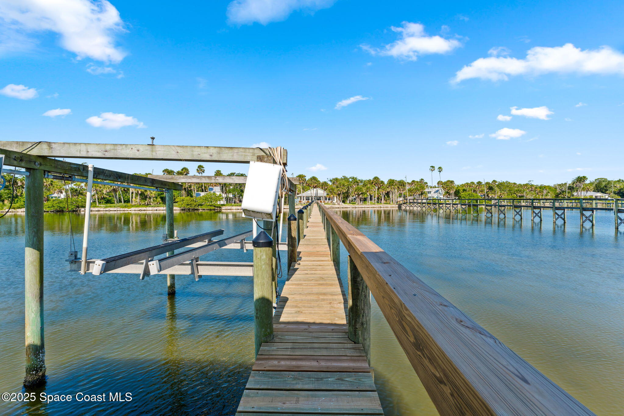 3745 Indian River Drive
