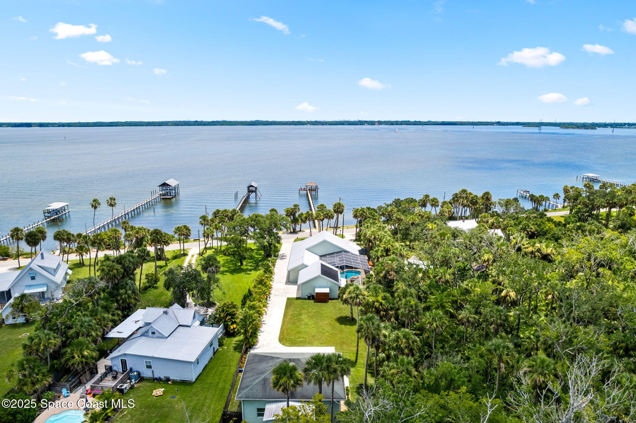 3745 Indian River Drive