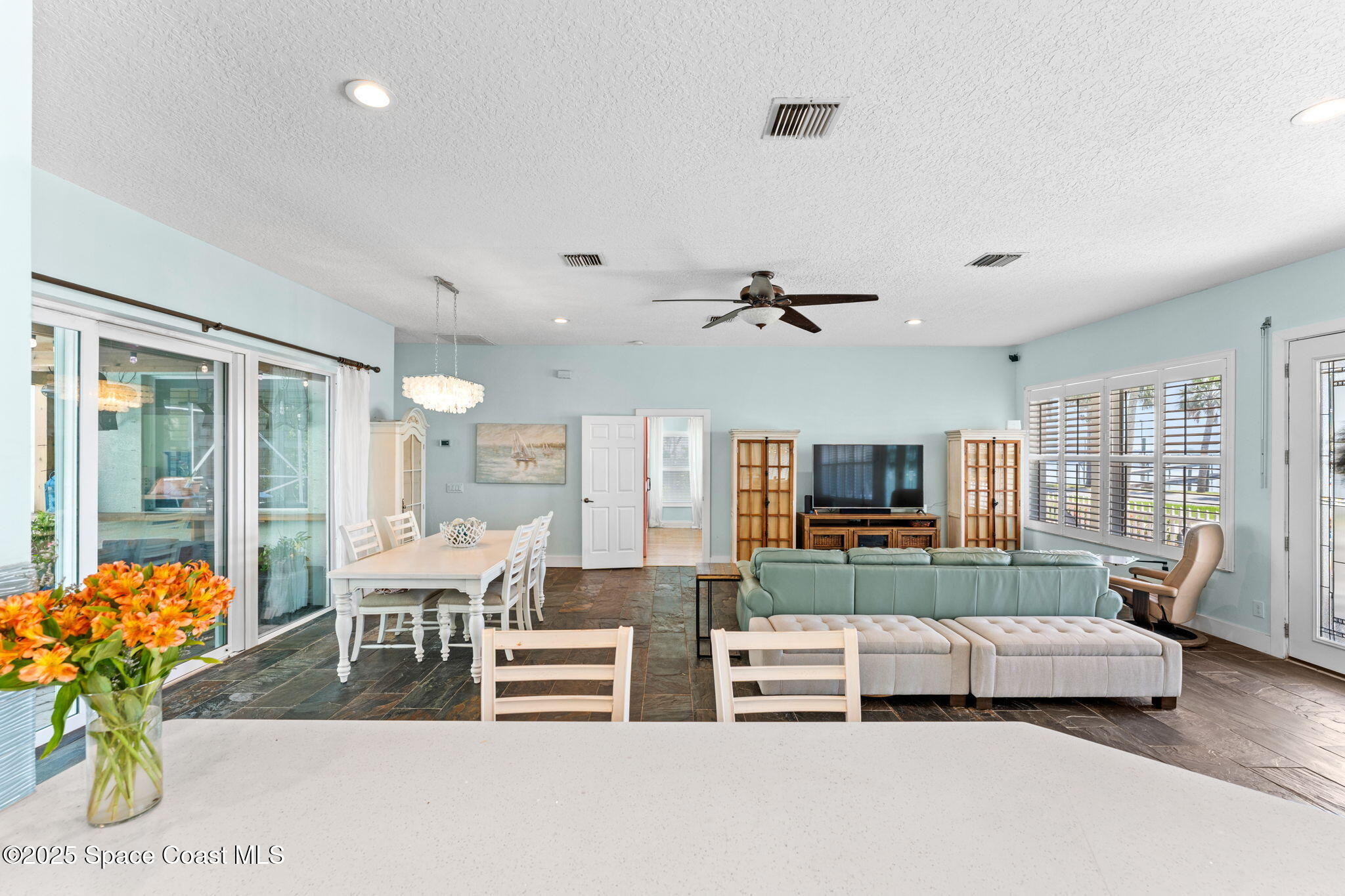 3745 Indian River Drive