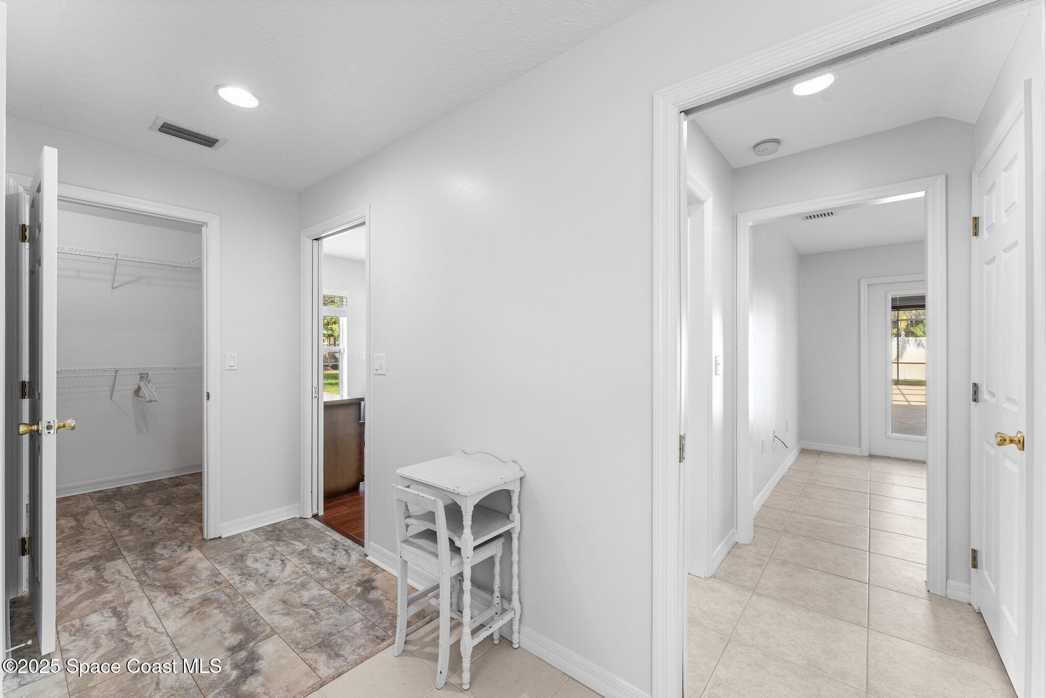 1529 Bay Shore Drive