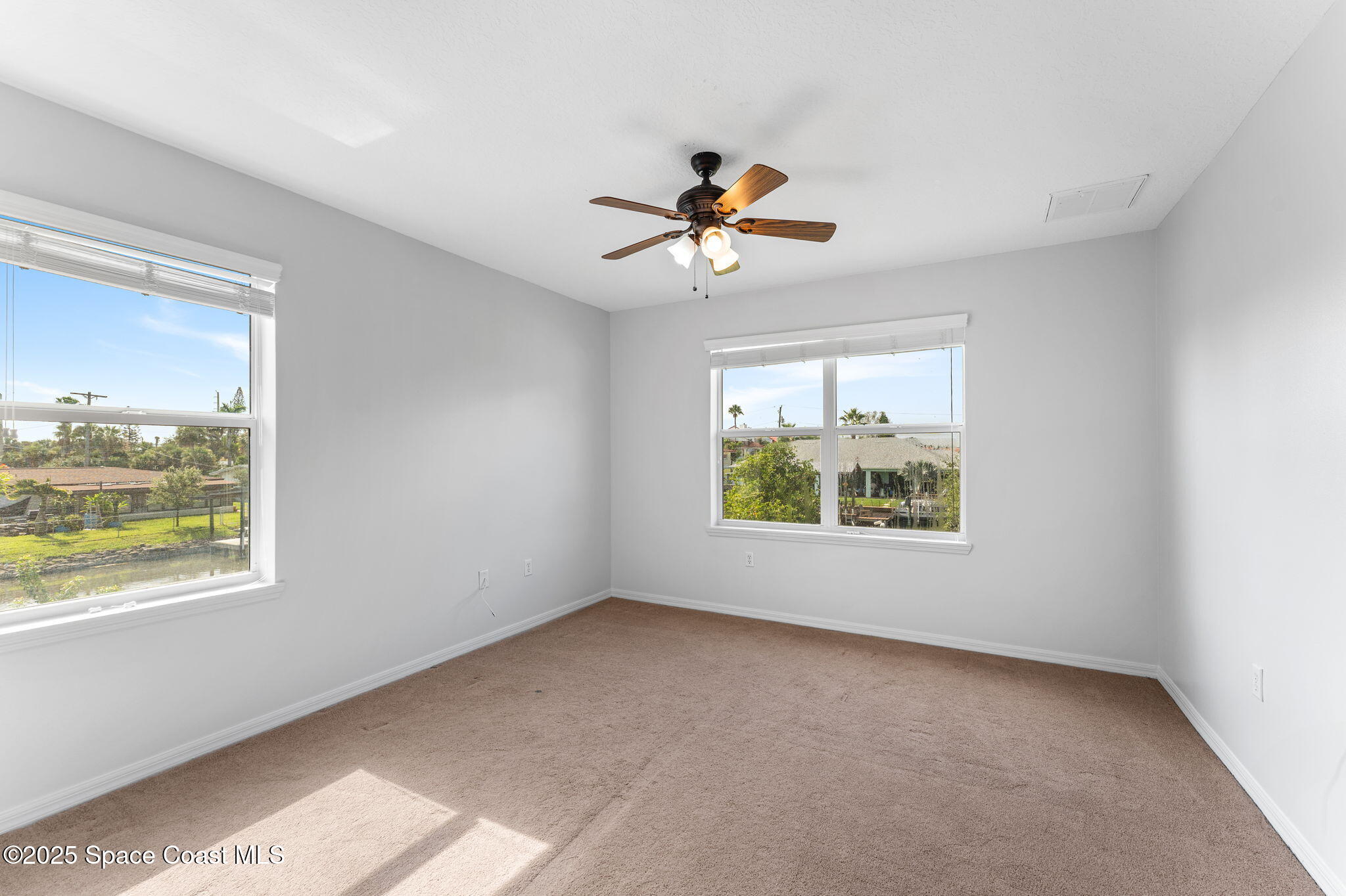 1529 Bay Shore Drive