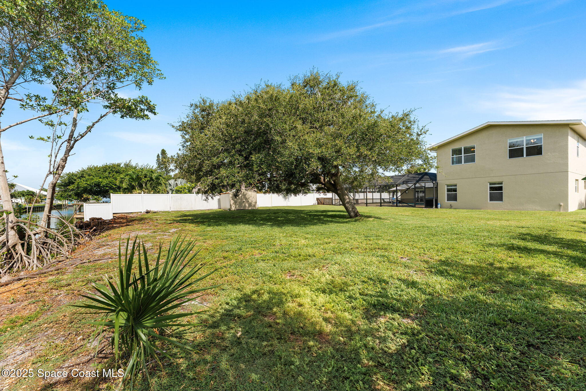 1529 Bay Shore Drive