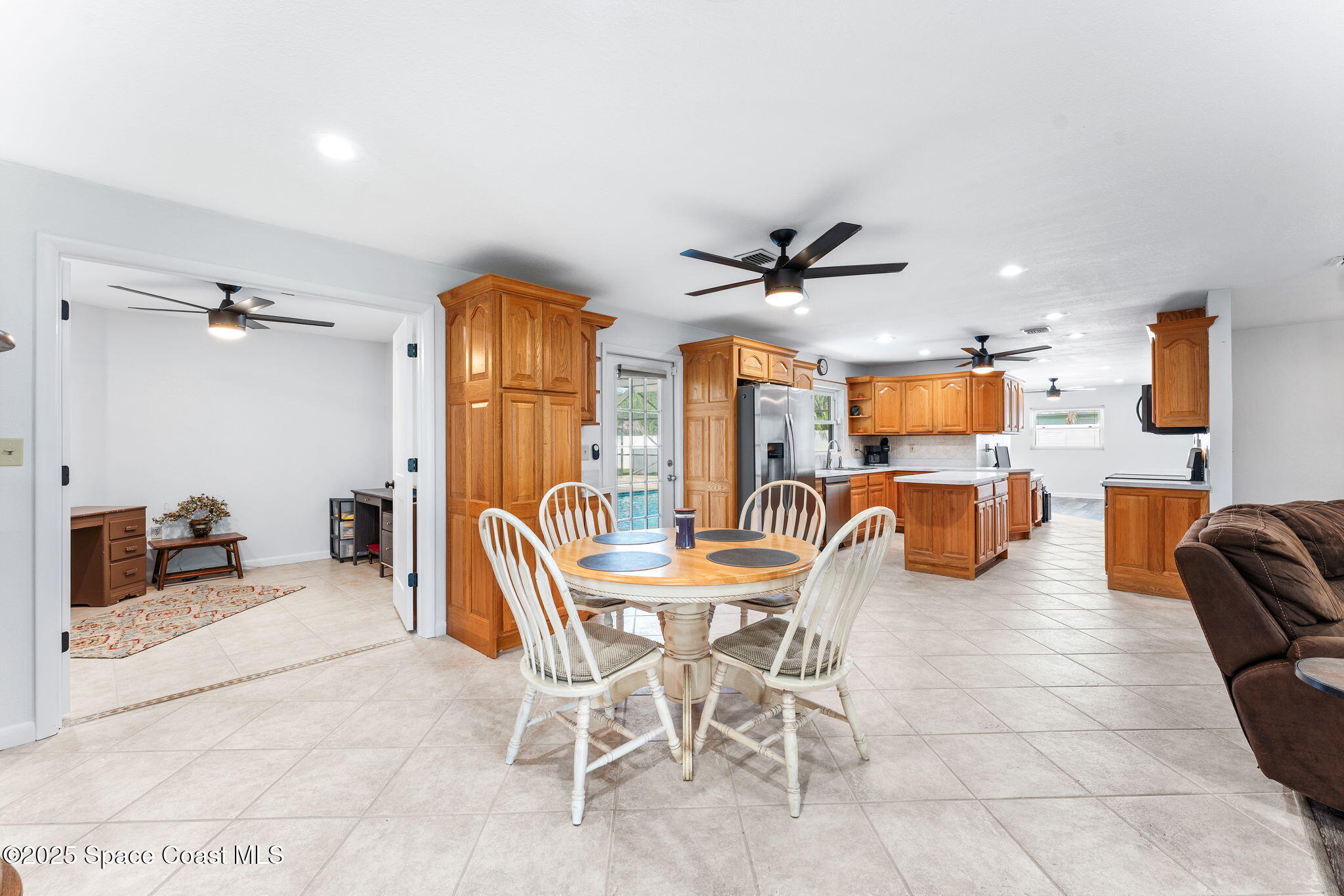 1529 Bay Shore Drive