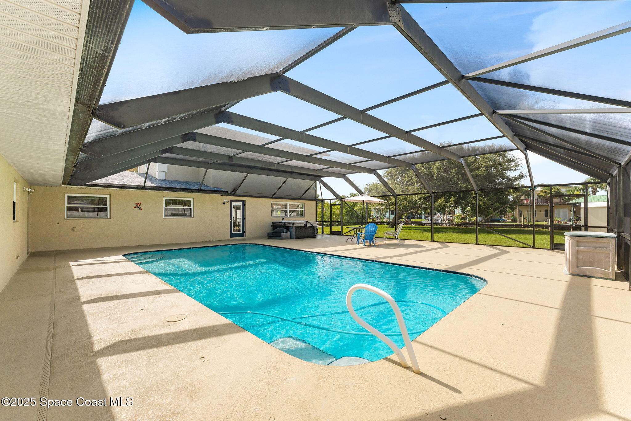1529 Bay Shore Drive