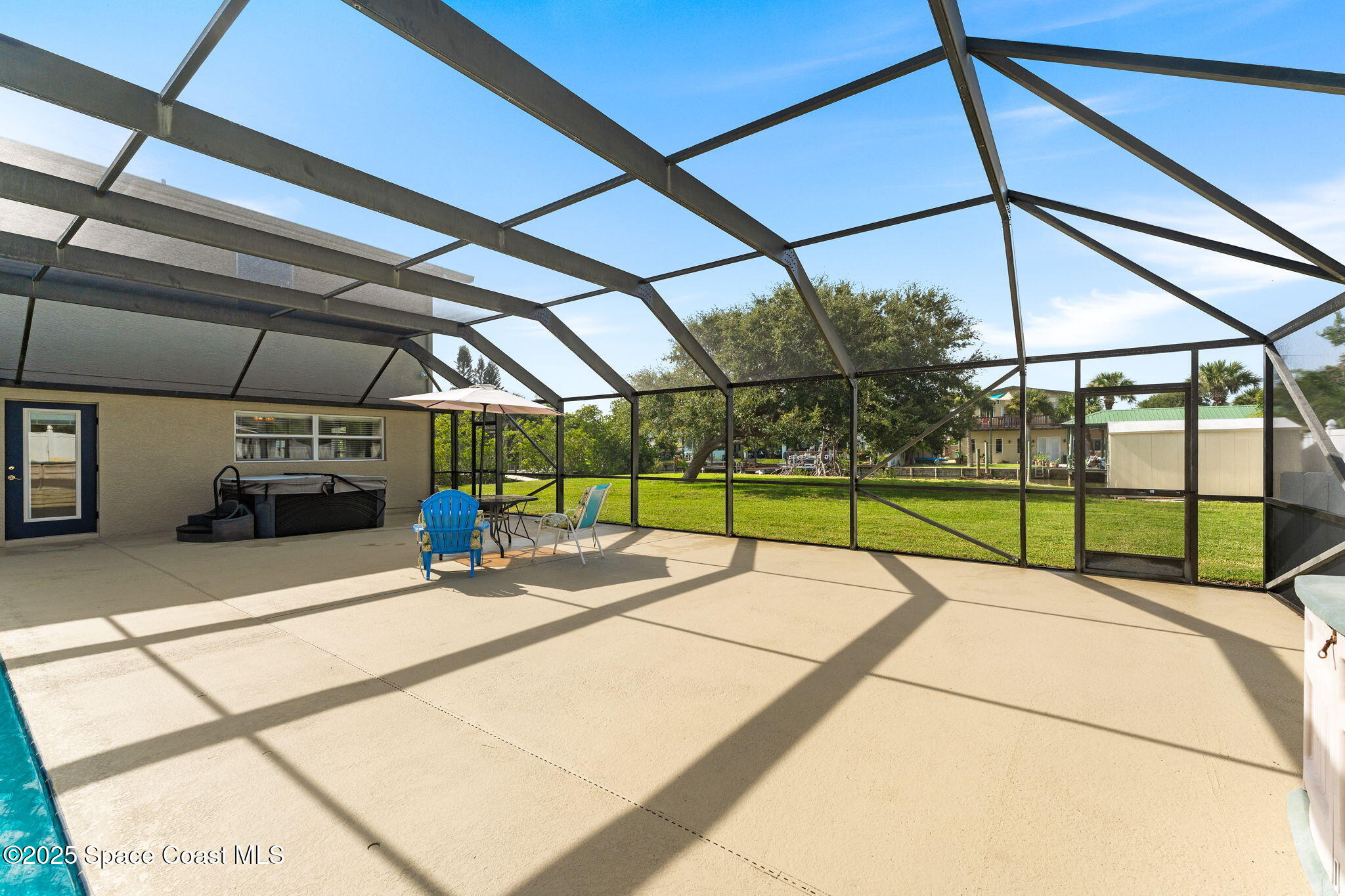1529 Bay Shore Drive