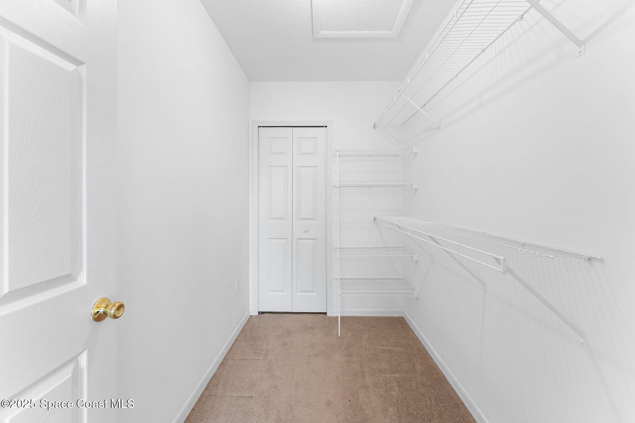1529 Bay Shore Drive