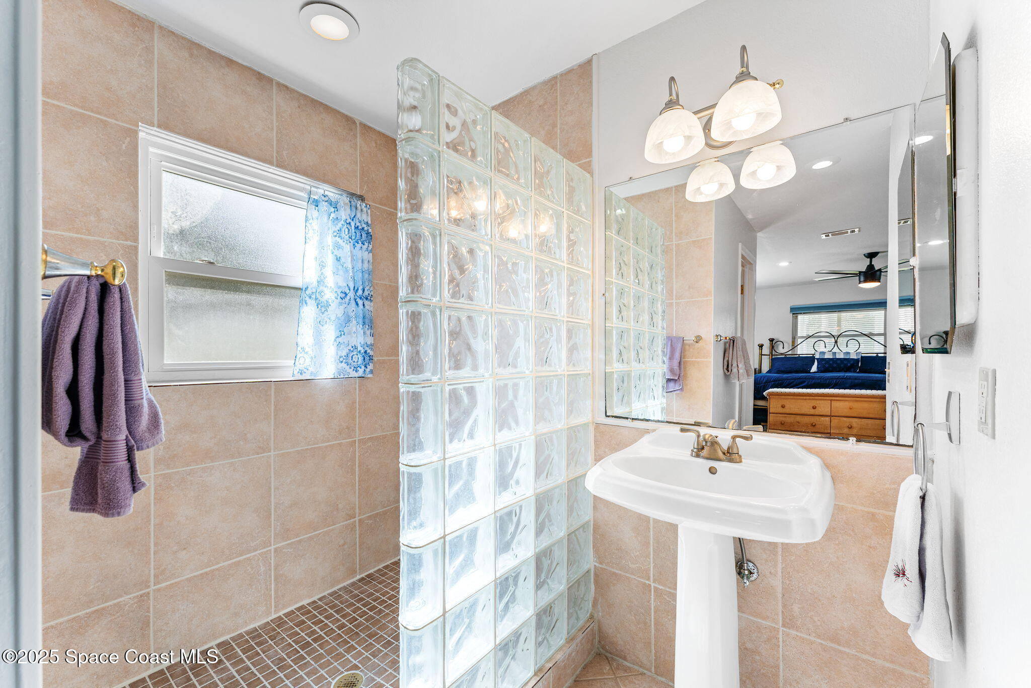 1529 Bay Shore Drive
