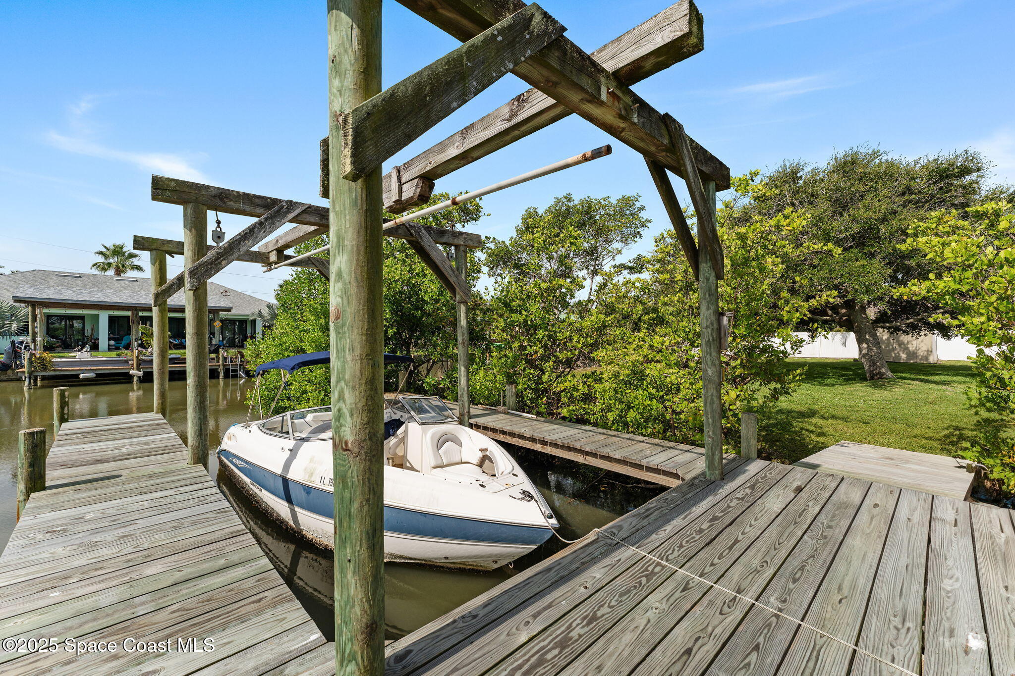 1529 Bay Shore Drive