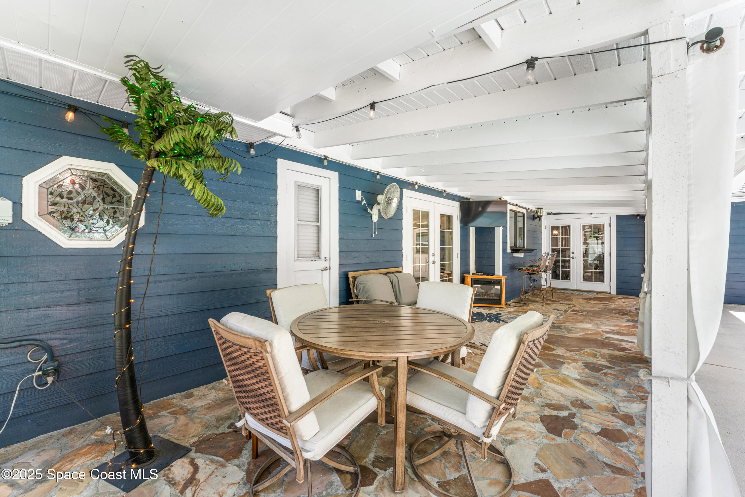 3402 Indian River Drive