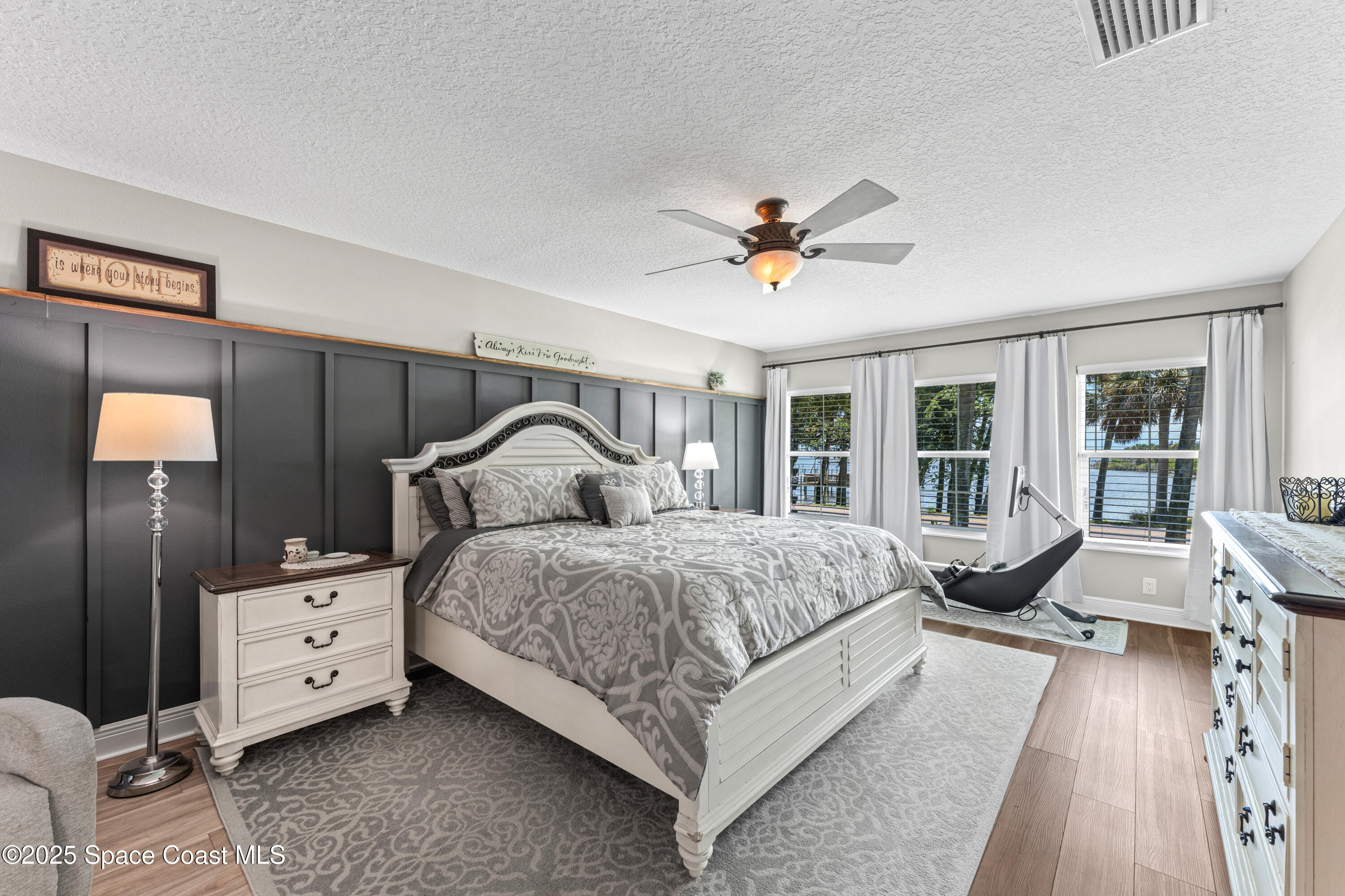 3402 Indian River Drive