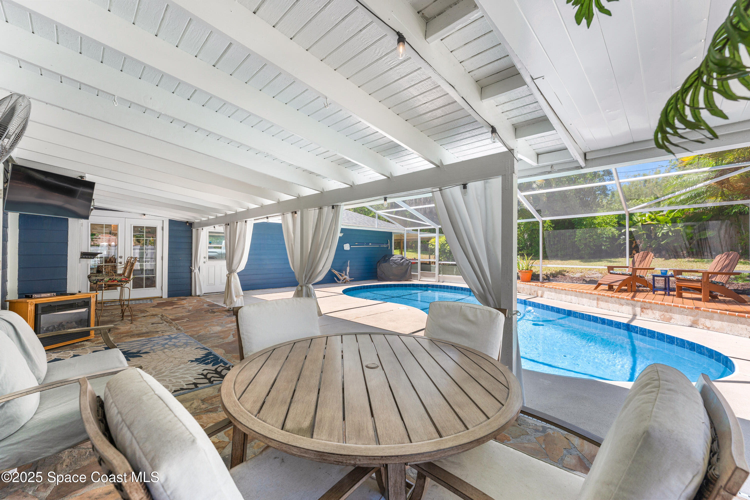 3402 Indian River Drive