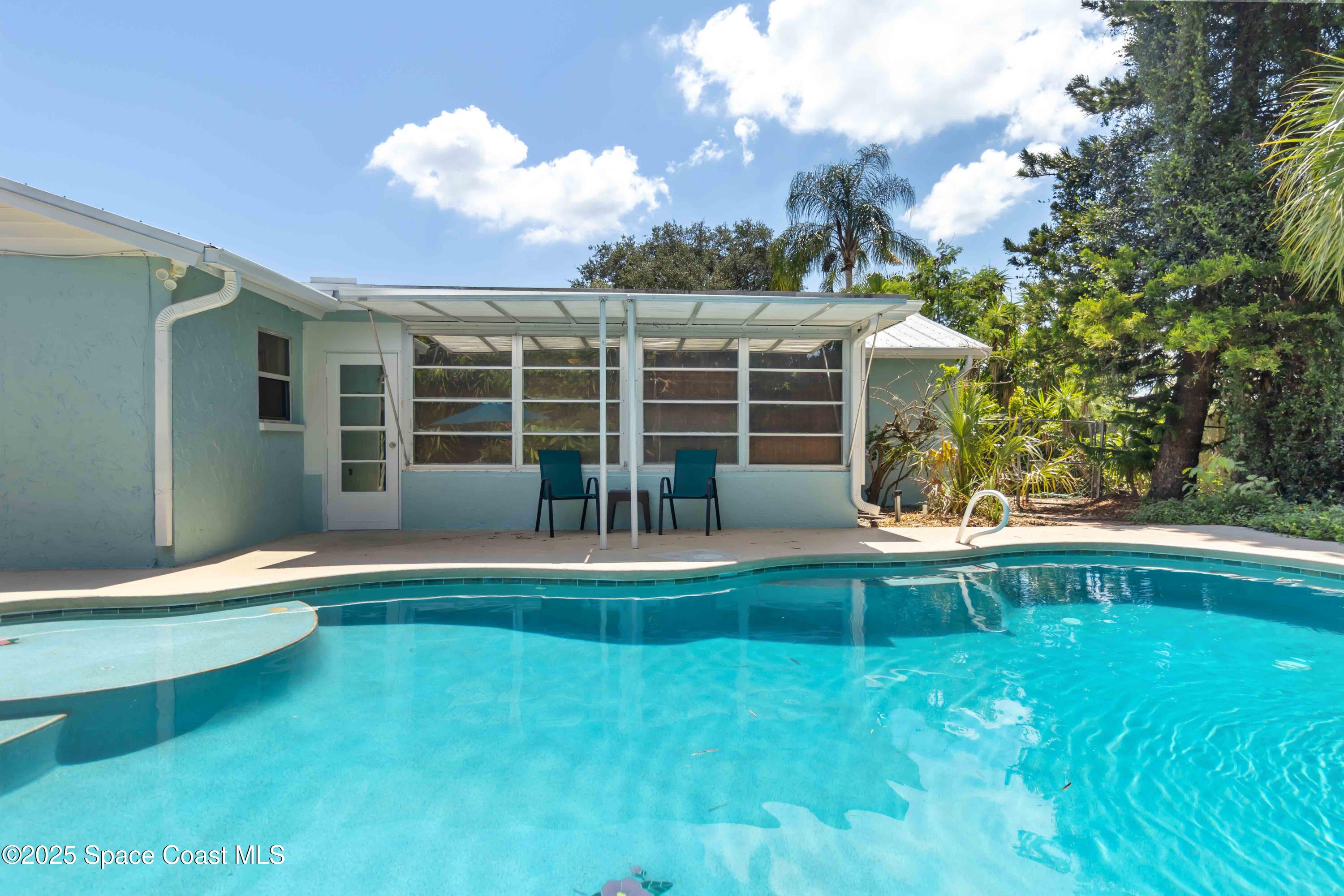2816 Watkins Drive
