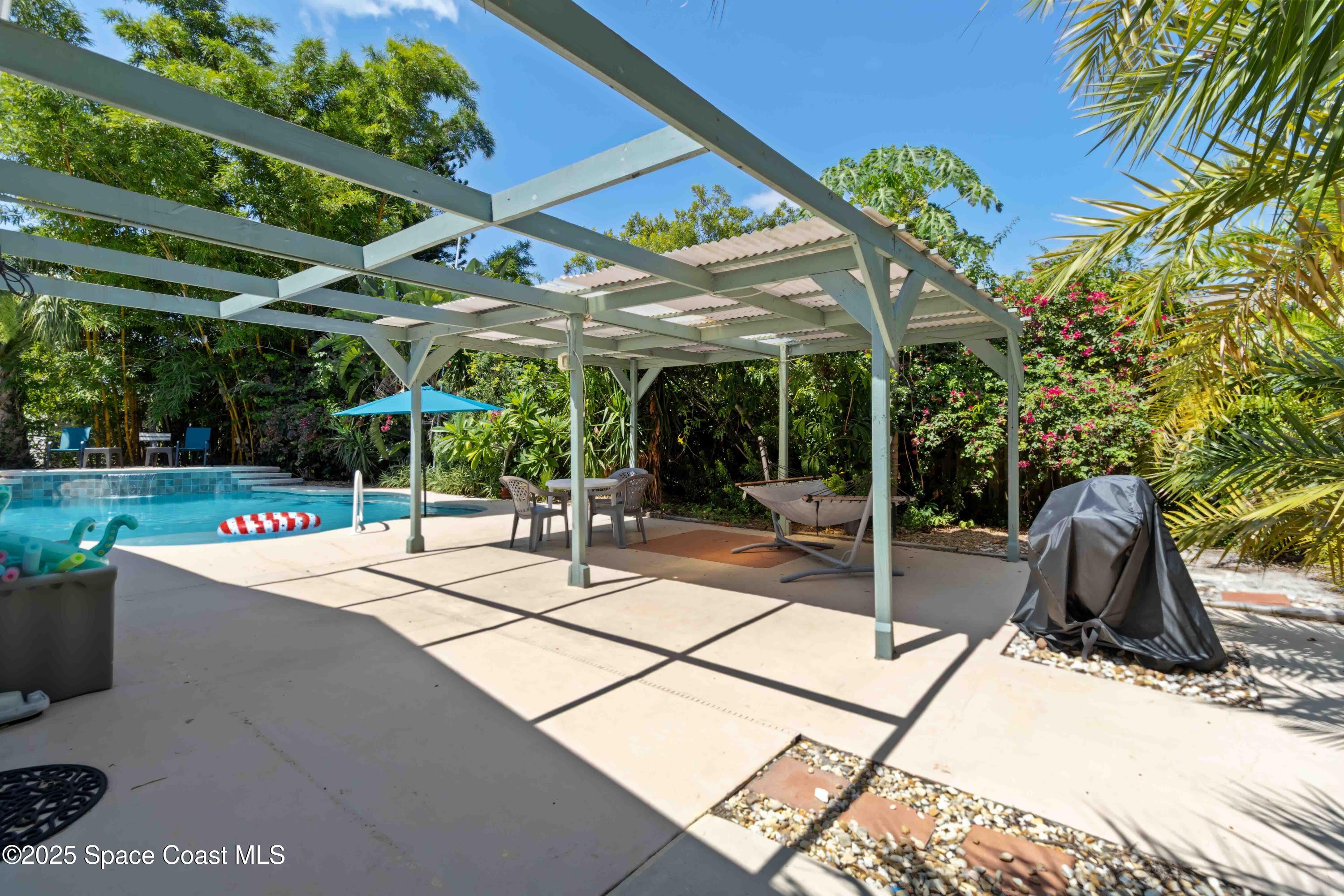 2816 Watkins Drive