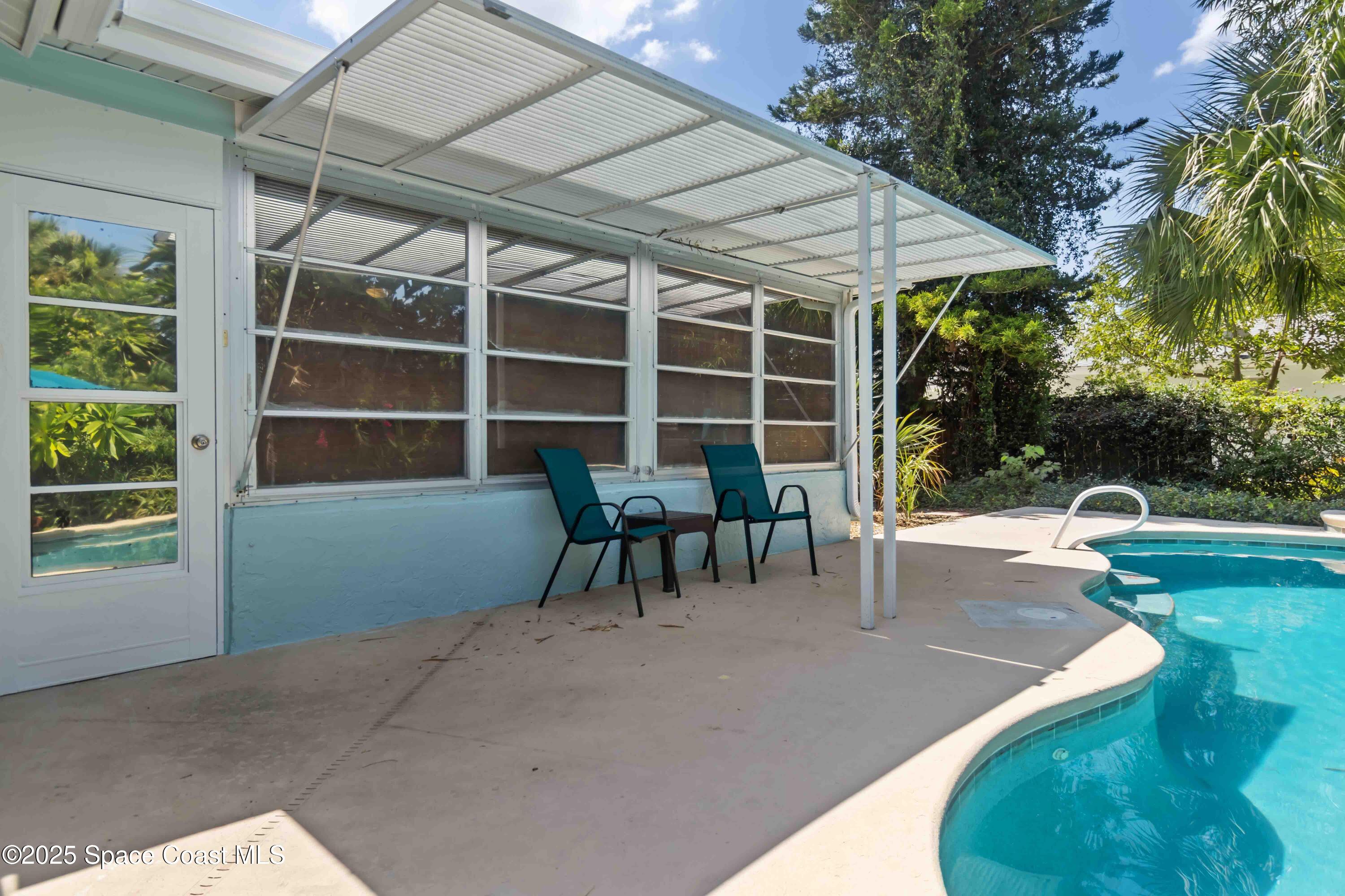 2816 Watkins Drive