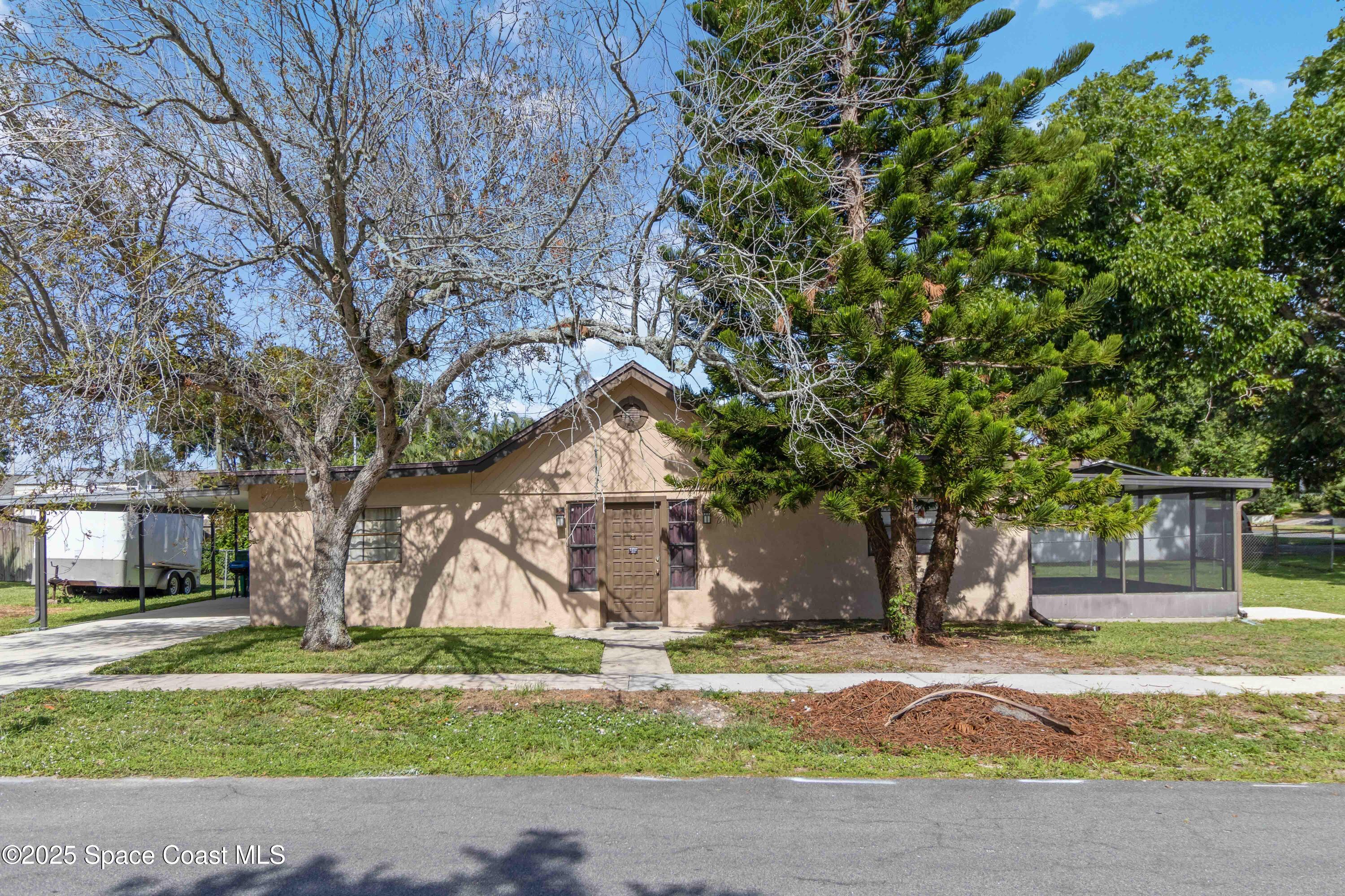 2603 Dade Court