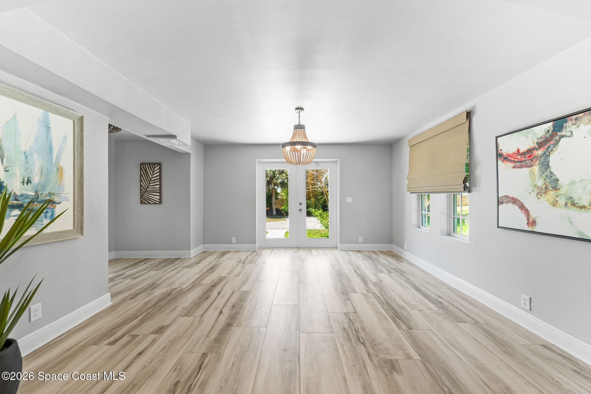 121 Circle Drive