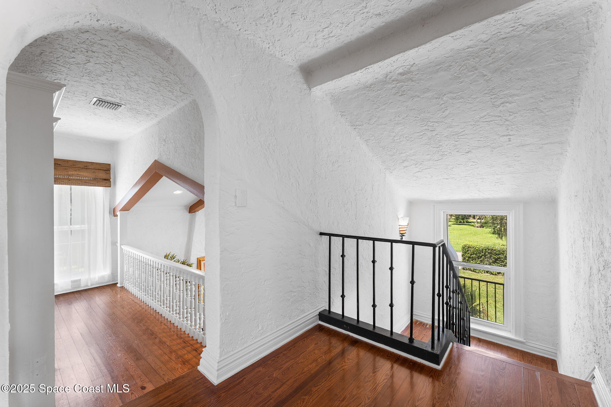 121 Circle Drive