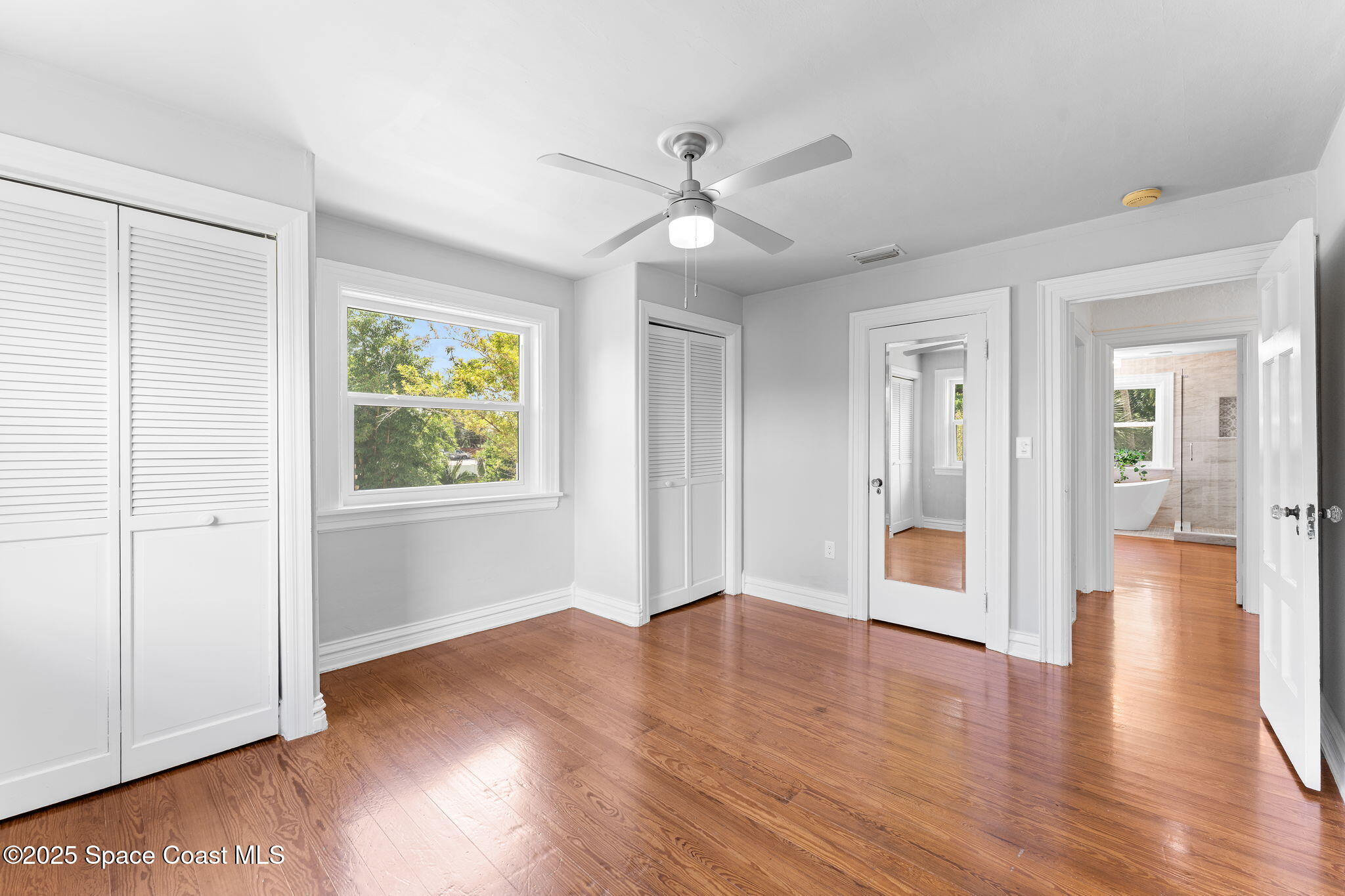 121 Circle Drive