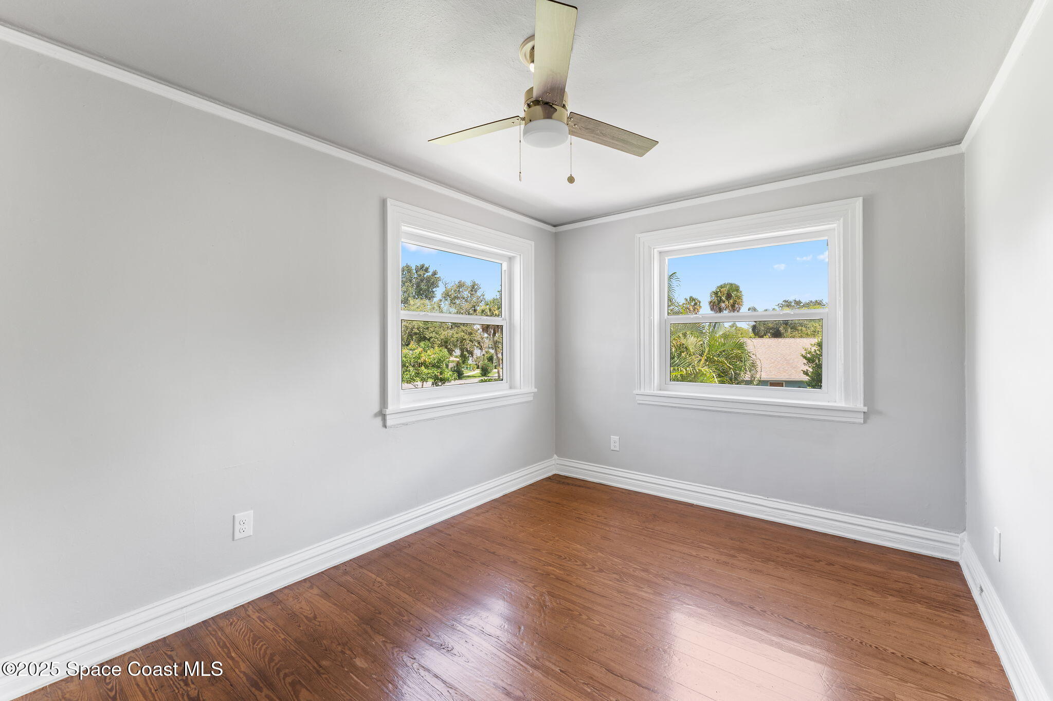 121 Circle Drive