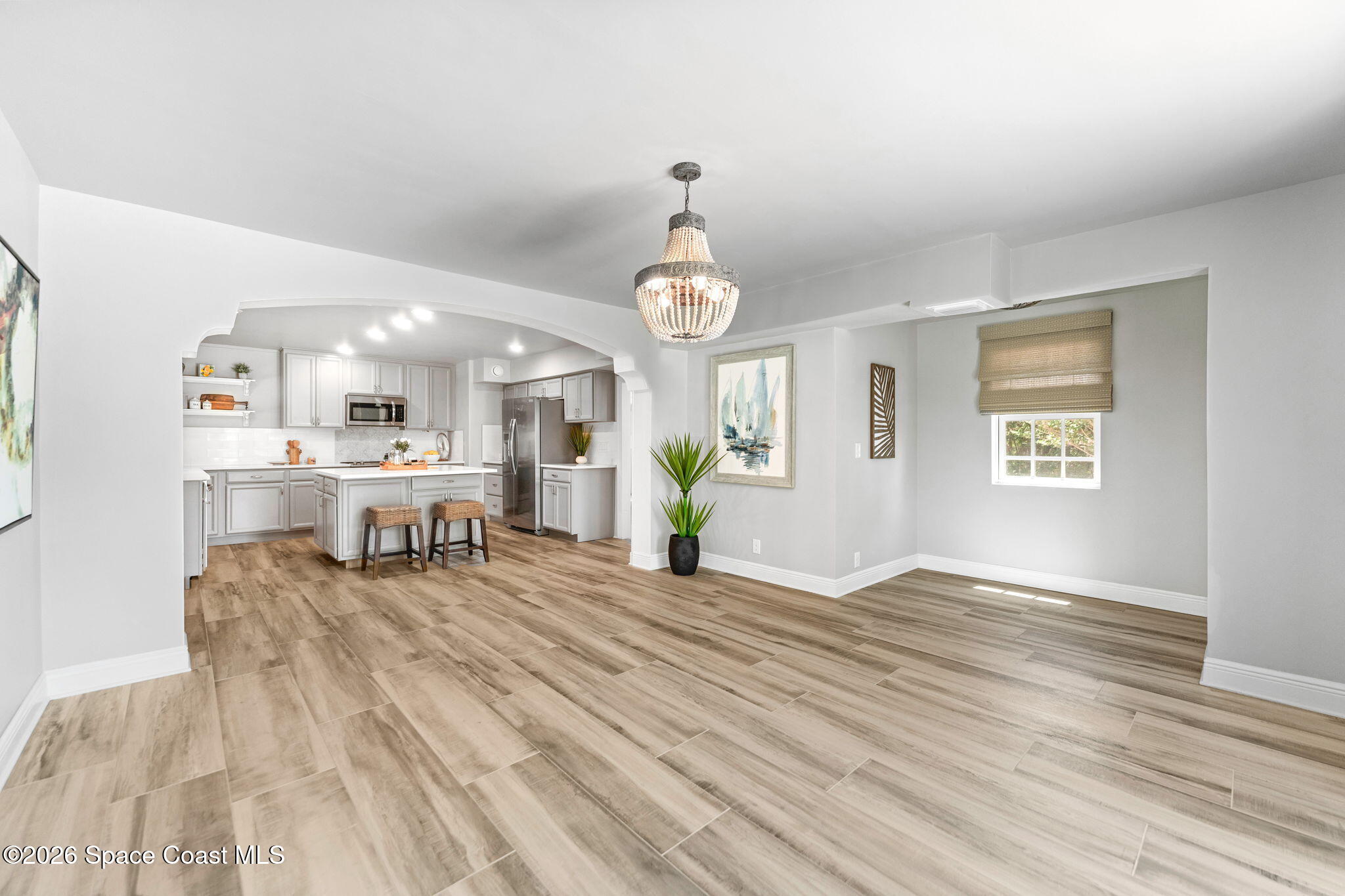 121 Circle Drive
