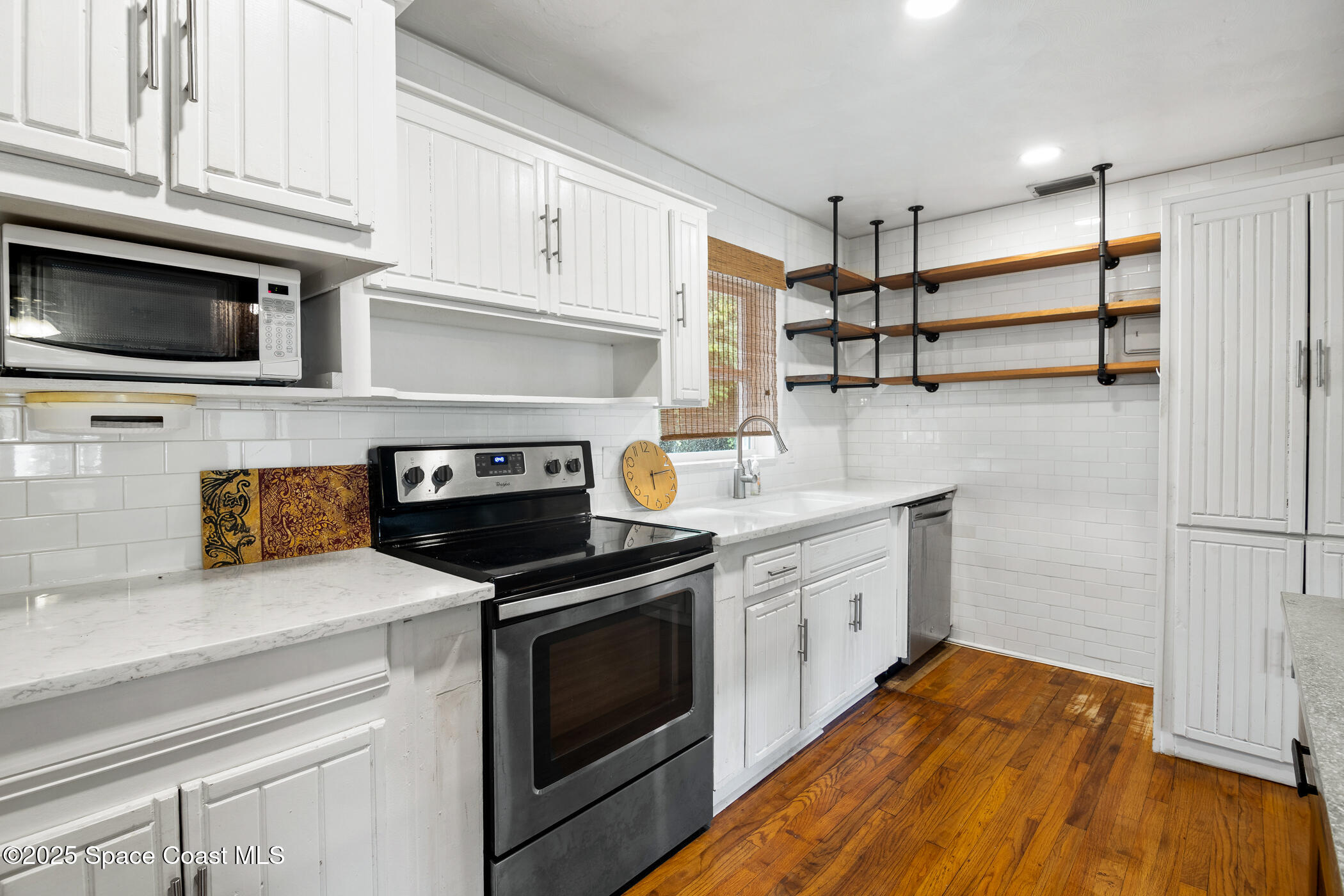 406 Mc Leod Drive
