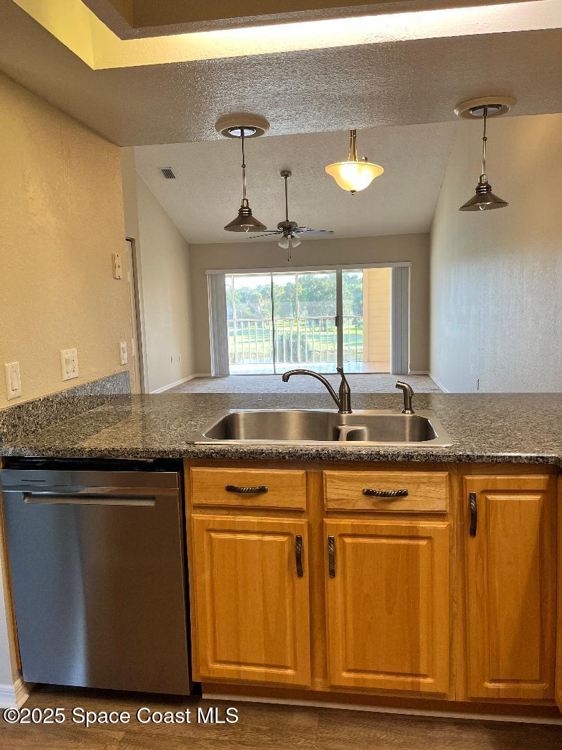 575 Shadow Wood Lane 234