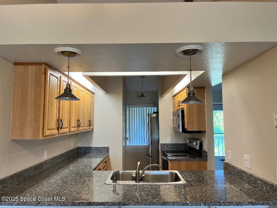 575 Shadow Wood Lane 234