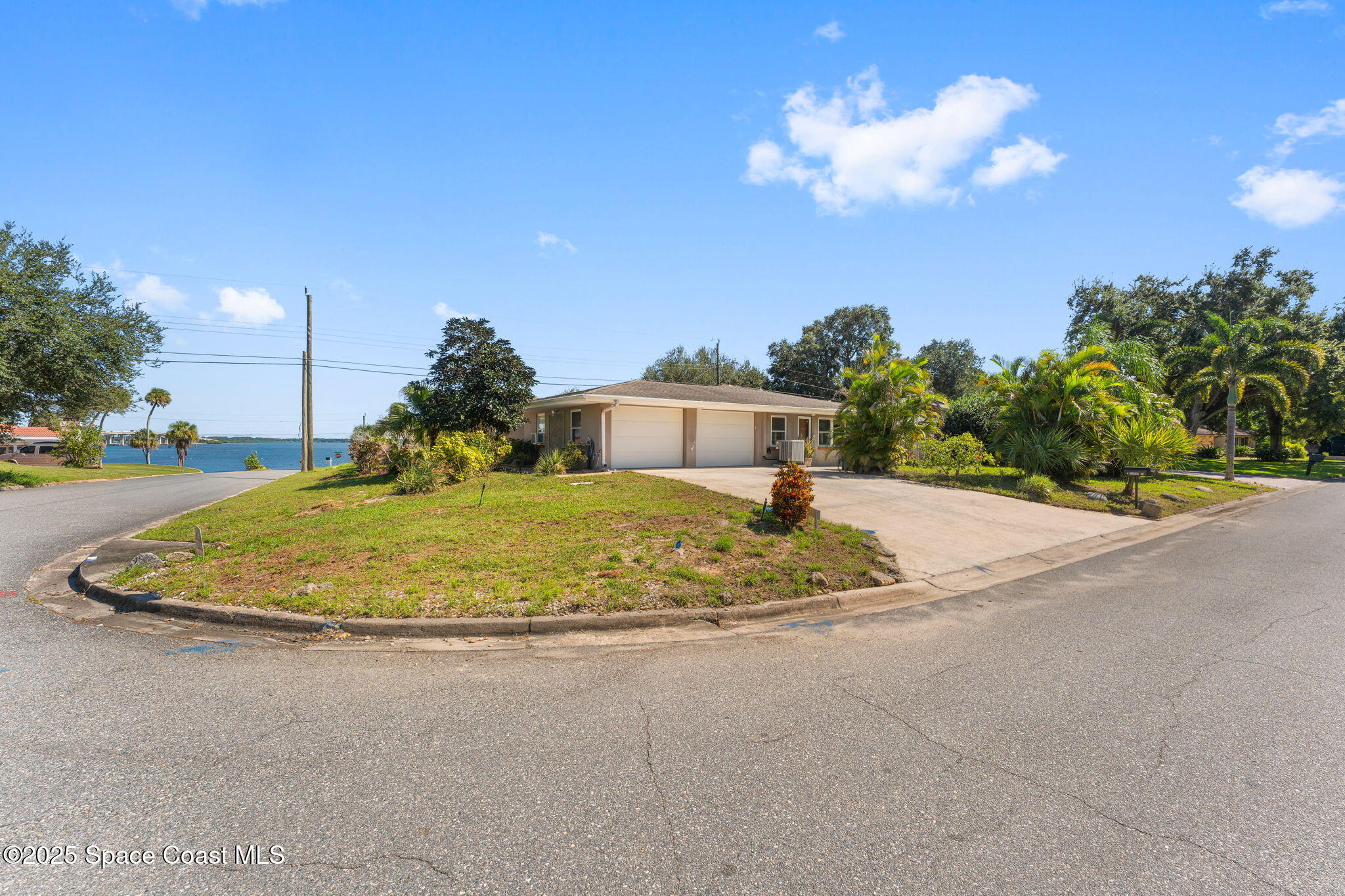 11 Highview Drive