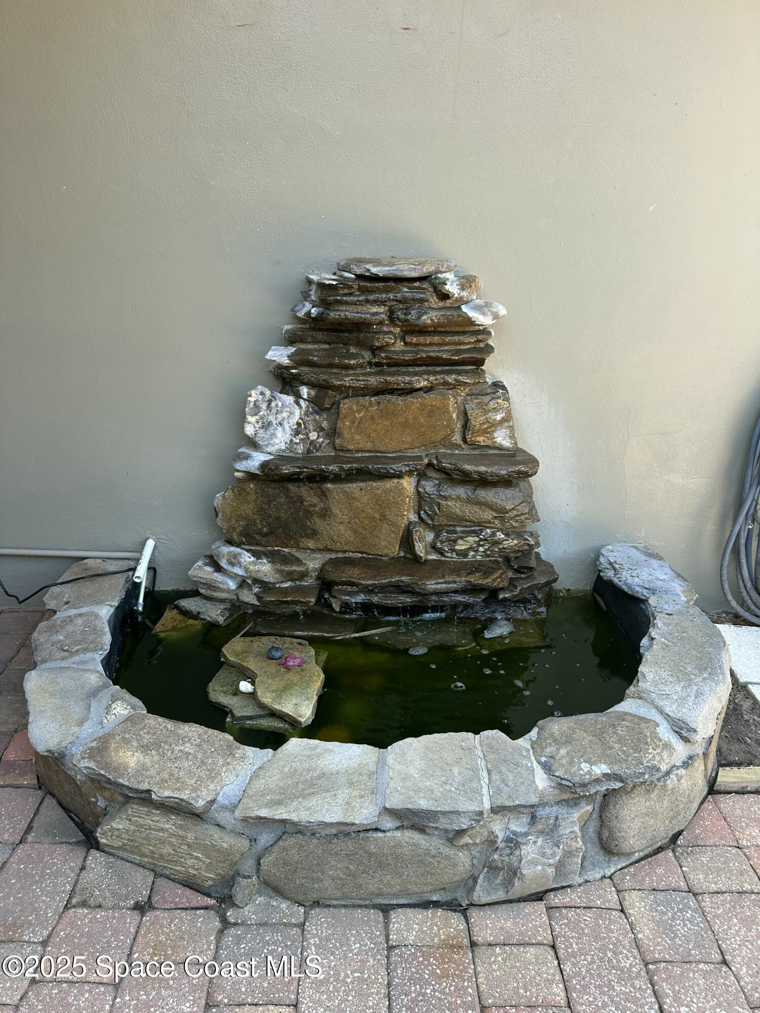 11 Highview Drive