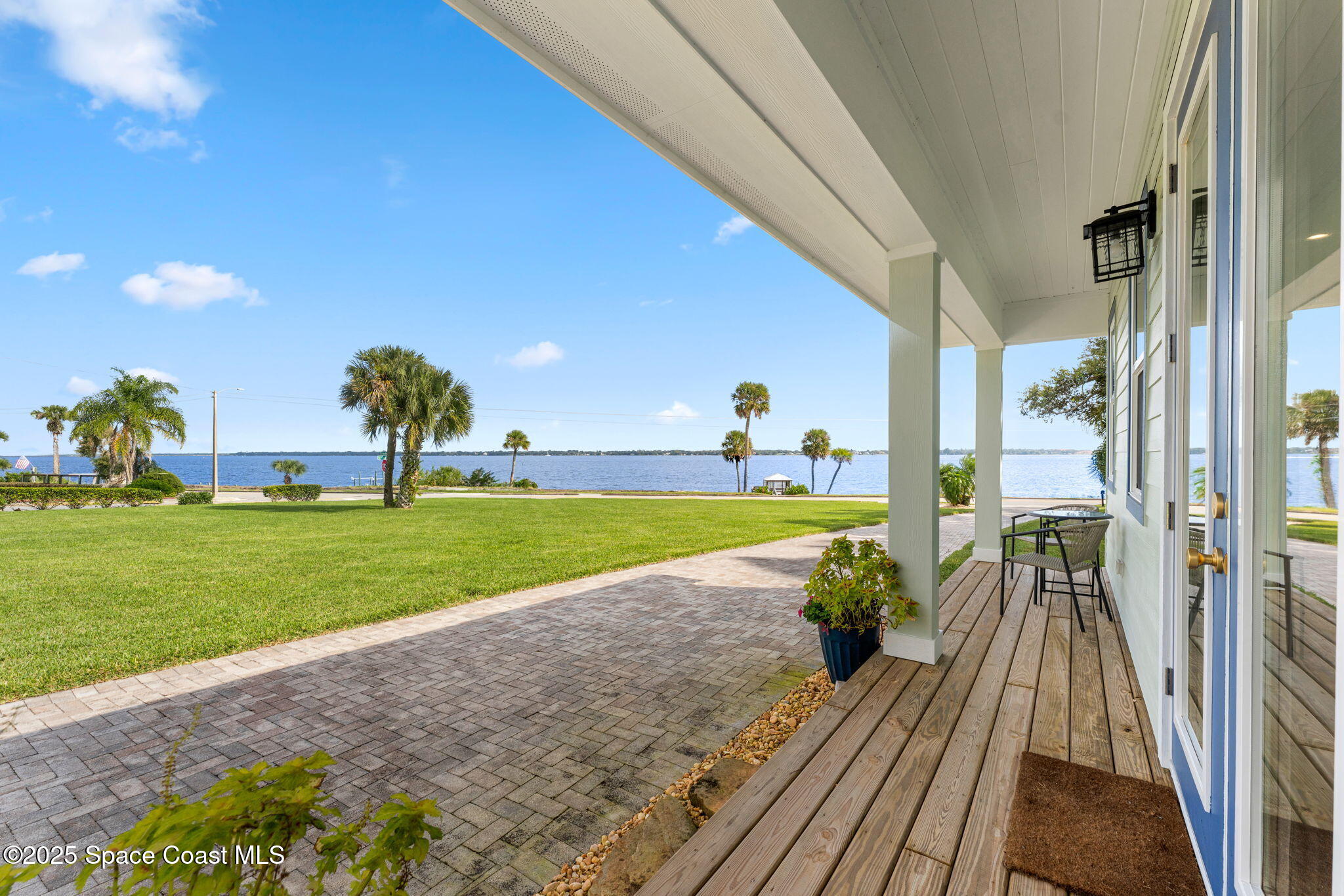 413 N Indian River Drive
