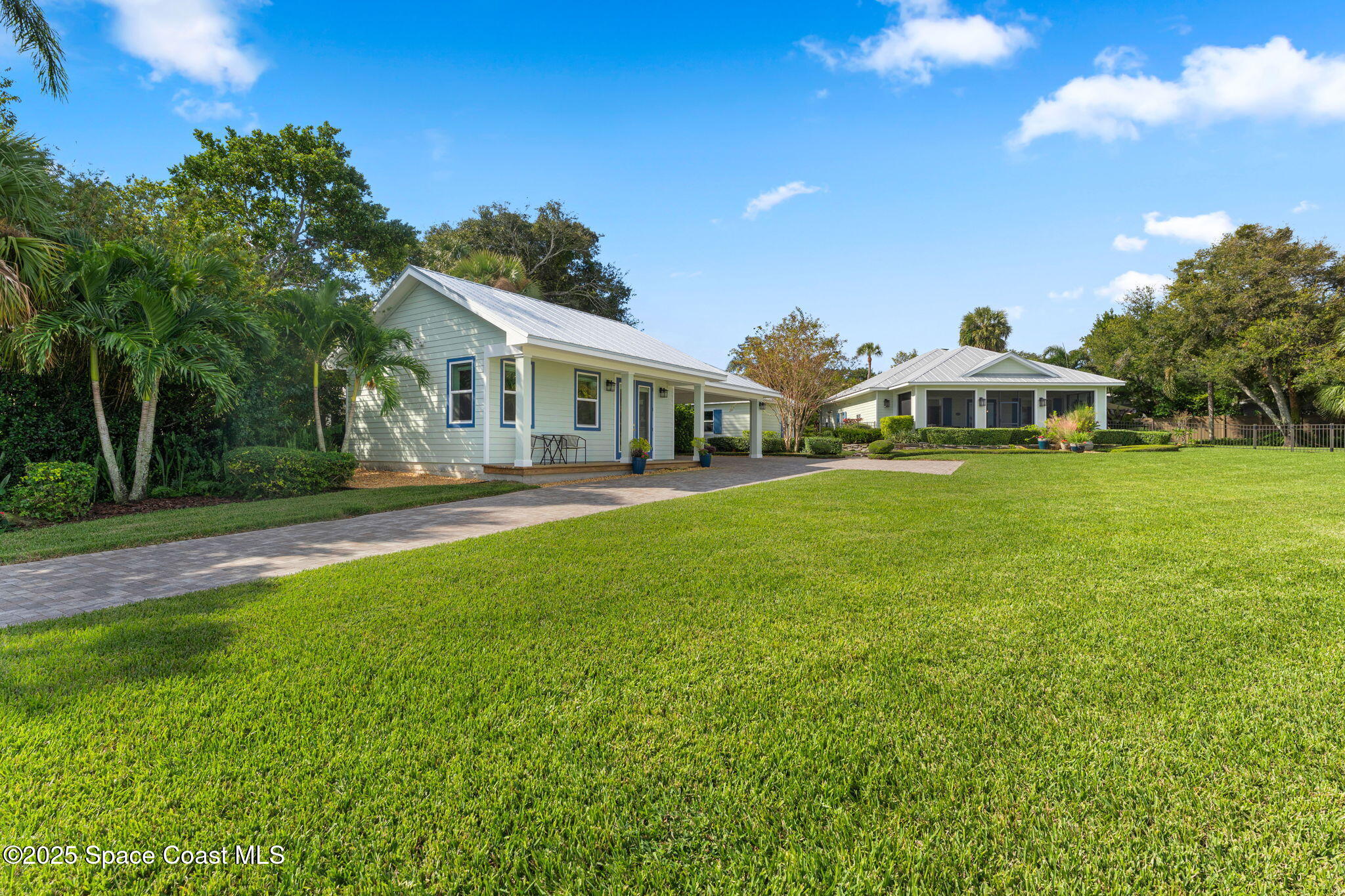 413 N Indian River Drive