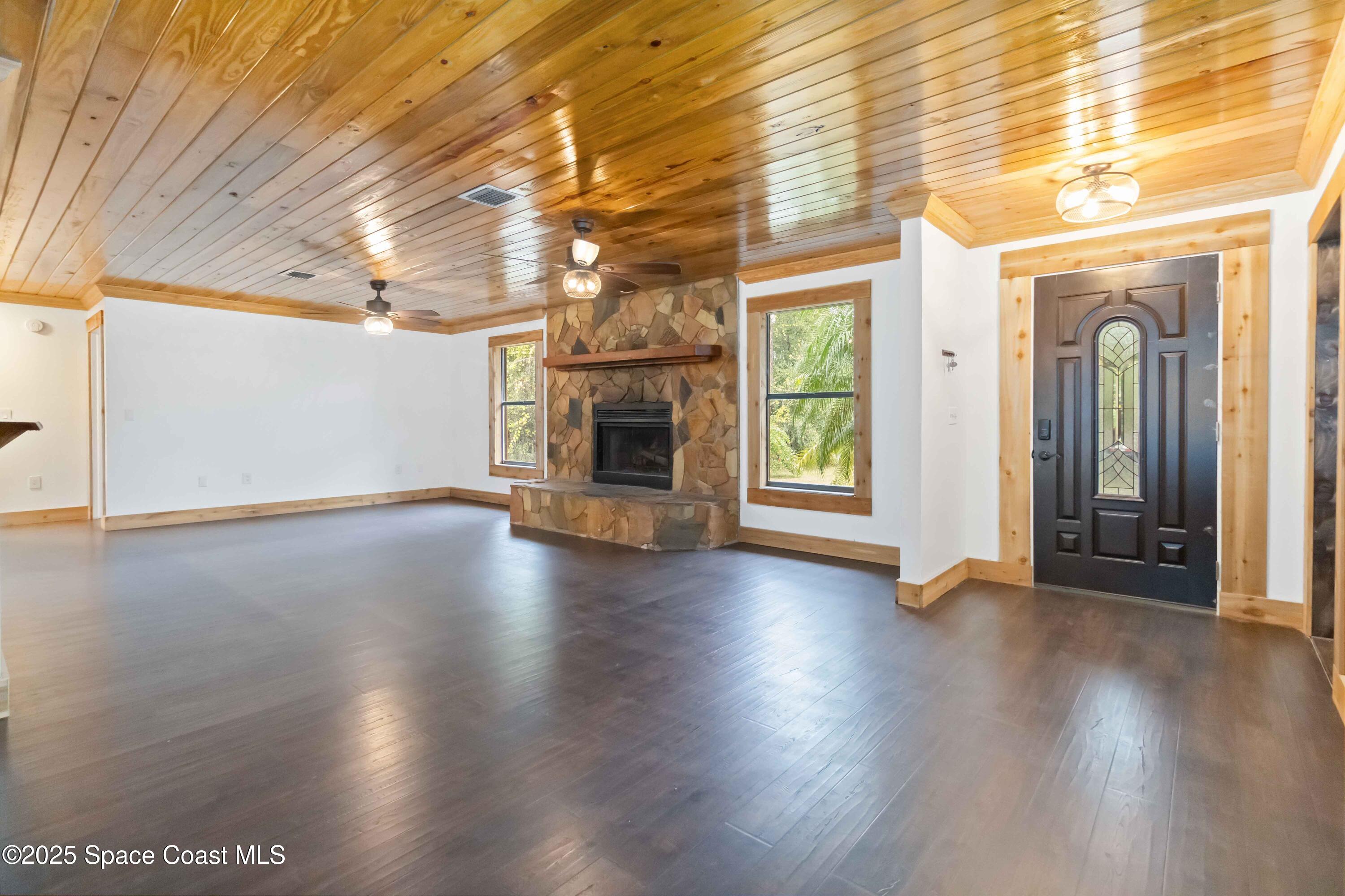 5175 Dalehurst Drive