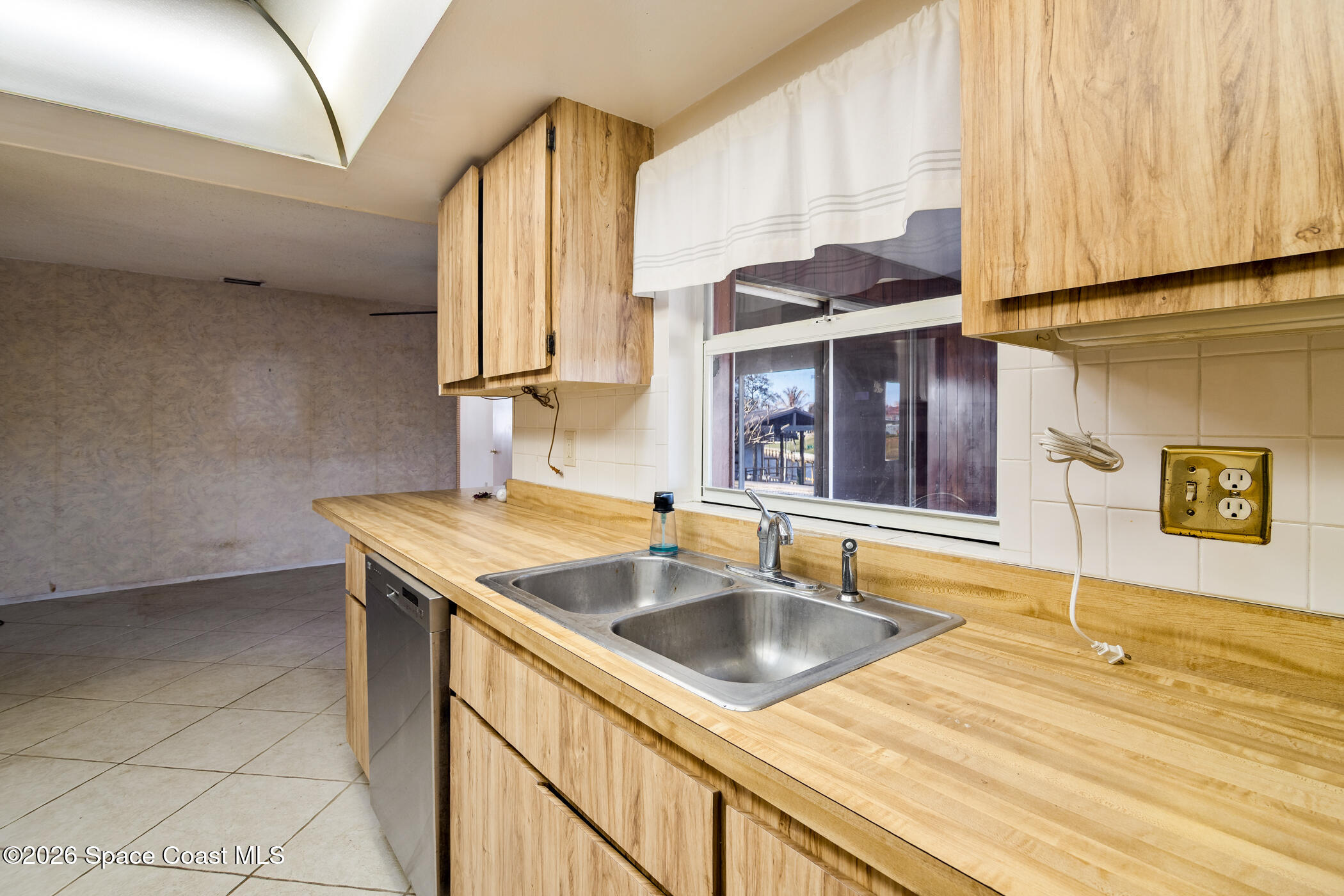1740 Canal Court