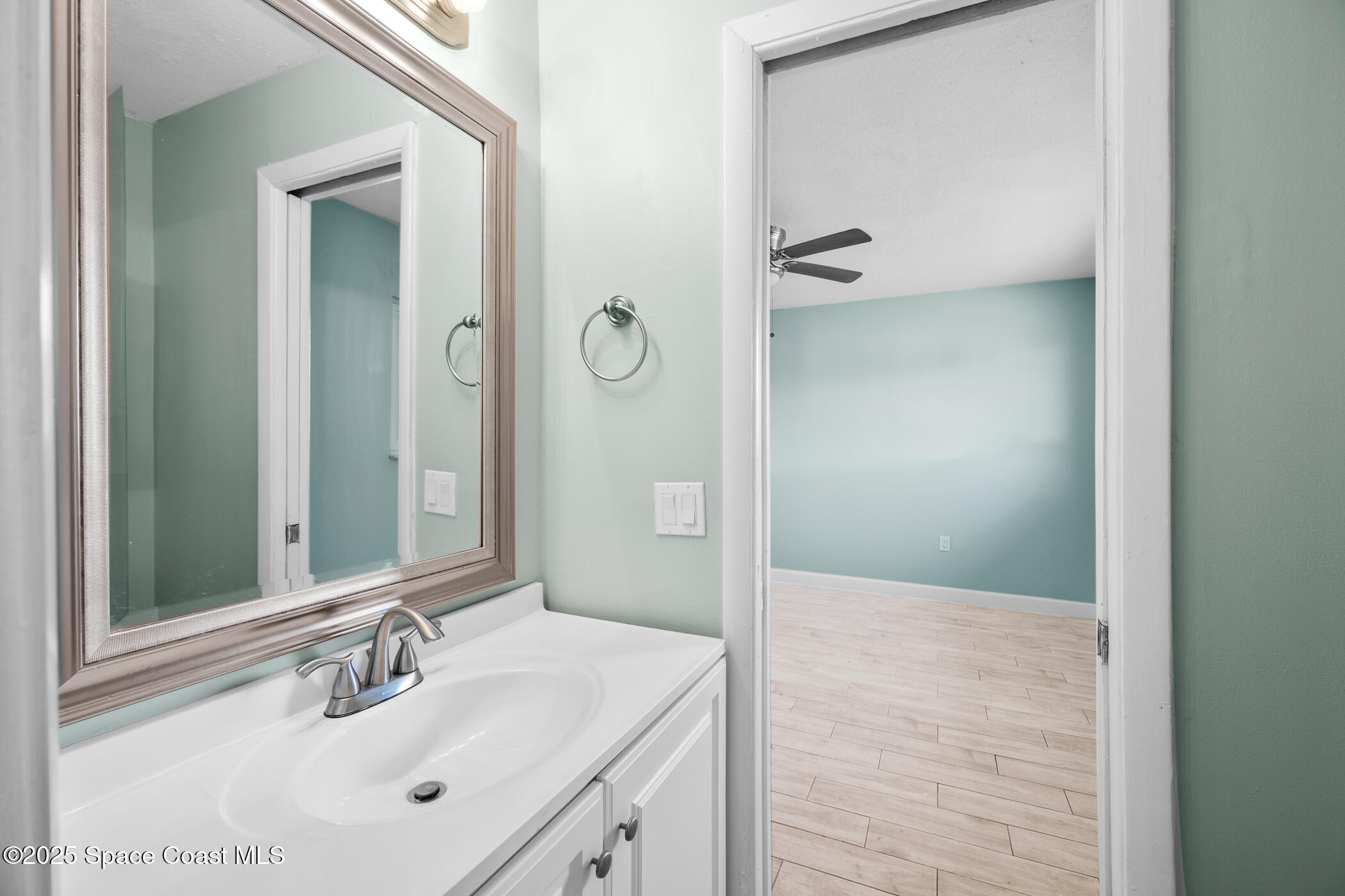 627 Ridge Club Drive 14
