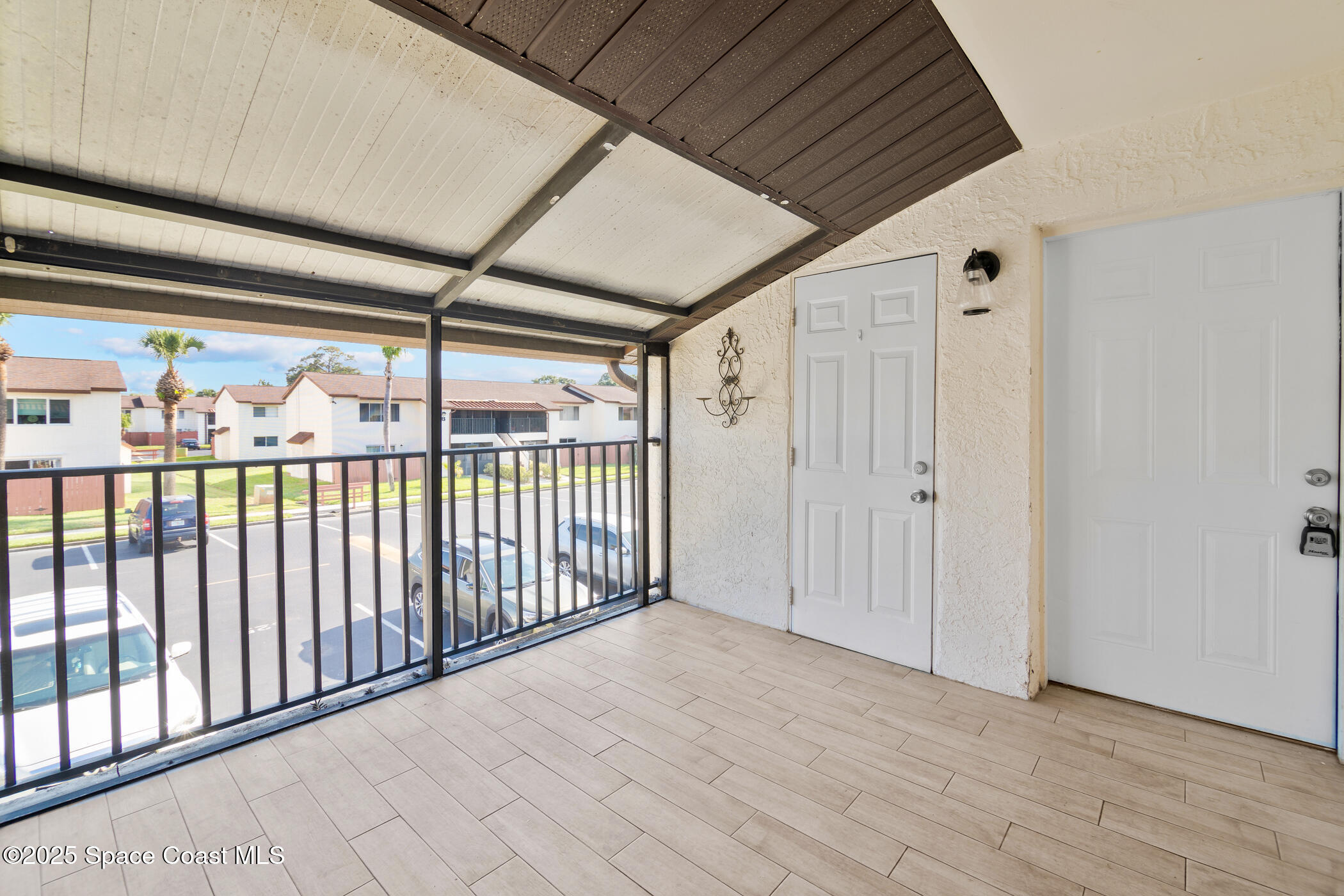627 Ridge Club Drive 14